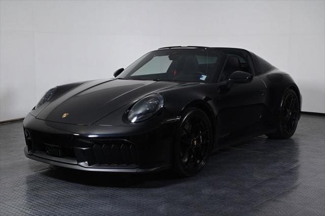 2026 Porsche 911 GTS