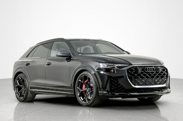 2026 Audi RS Q8 SUV performance