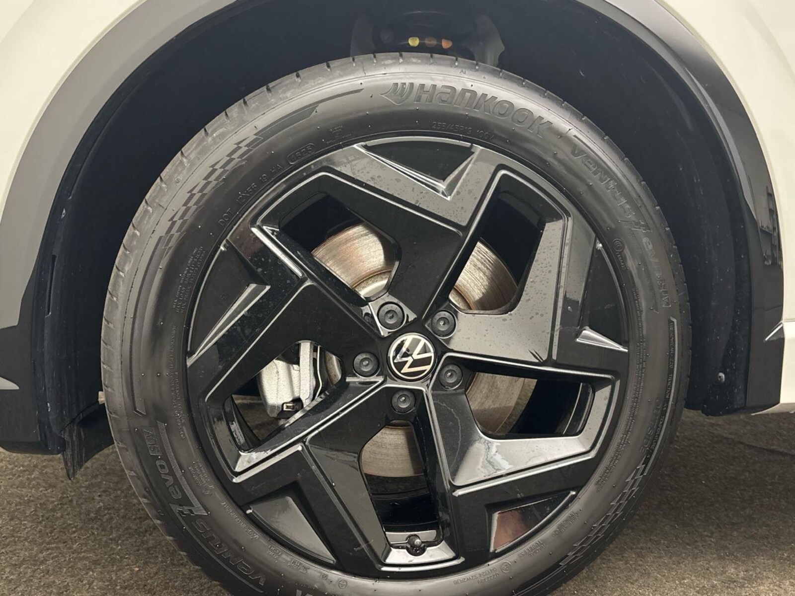 Volkswagen Tiguan – Bild 7