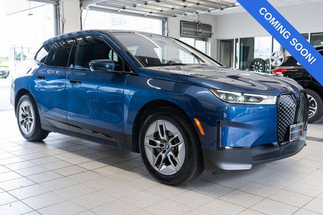 2022 BMW iX xDrive50's photo