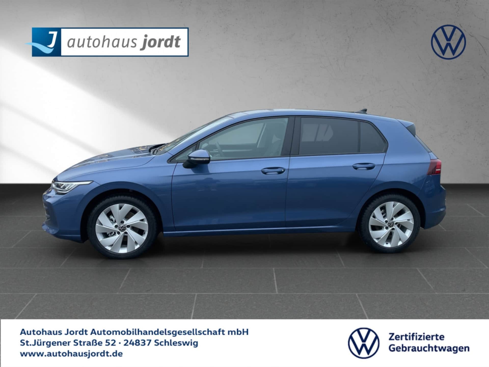 Volkswagen Golf Life