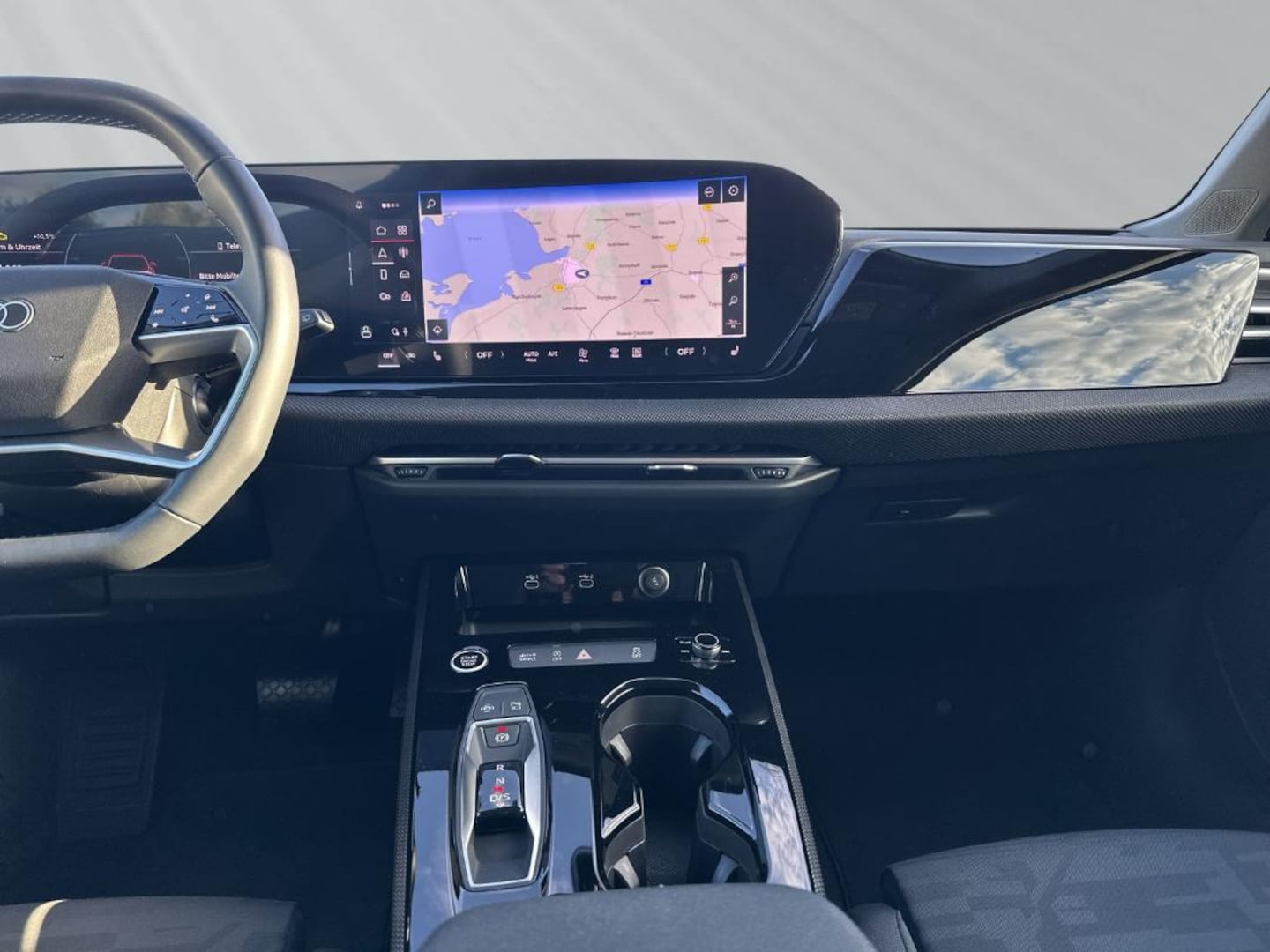 Bild über Audi A5 Avant TFSI S tronic - für weitere Informationen kontaktieren Sie den Audi Partner