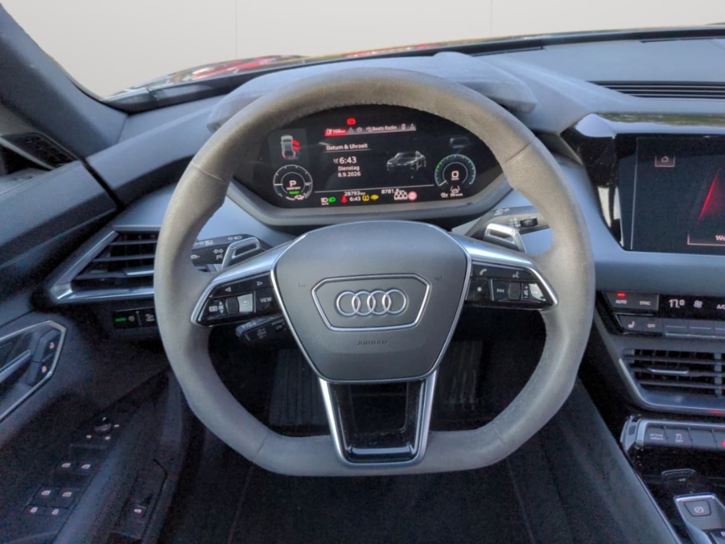Bild über Audi e-tron GT e-tron quattro - für weitere Informationen kontaktieren Sie den Audi Partner