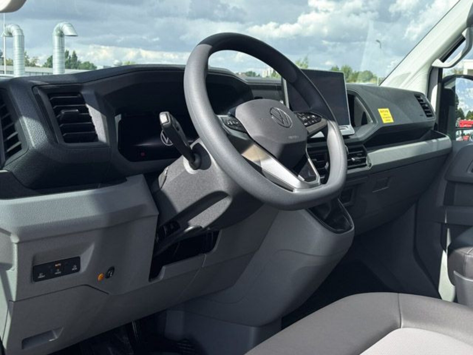 Volkswagen Crafter Kasten langer Radstand – Bild 10