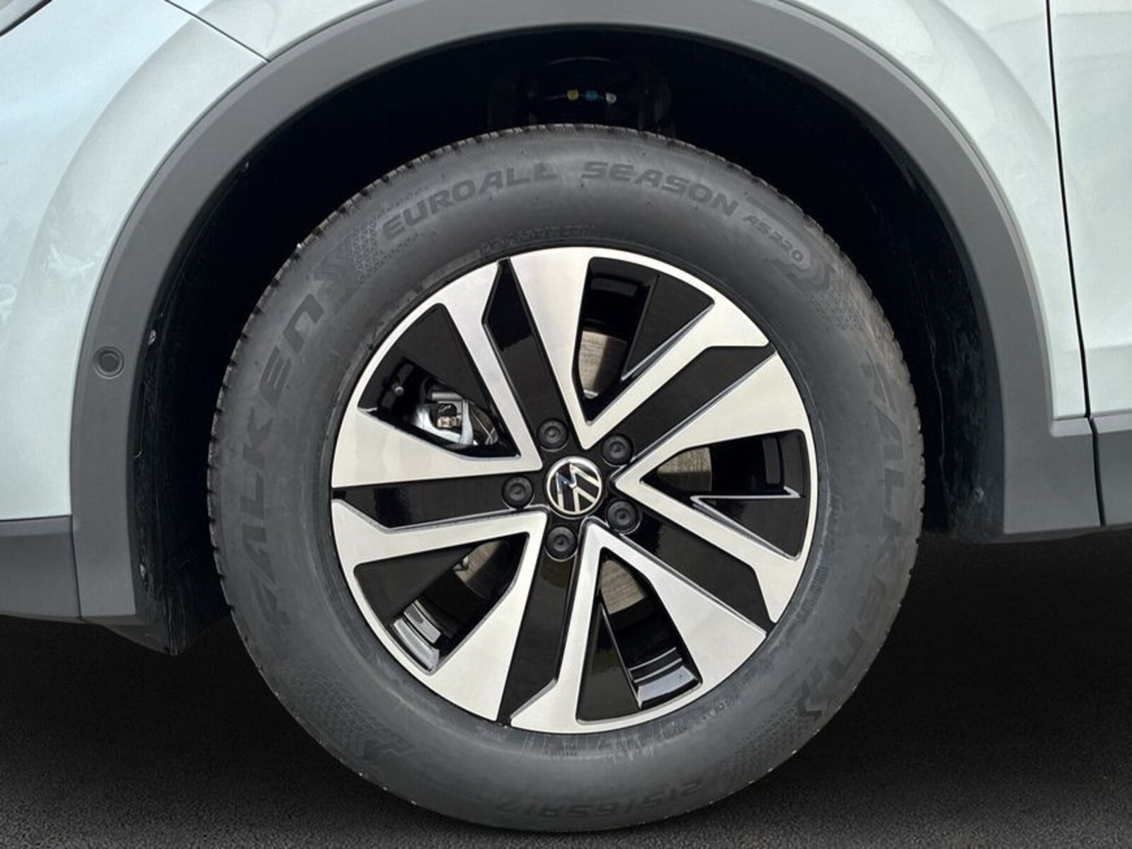 Volkswagen Tiguan – Bild 7