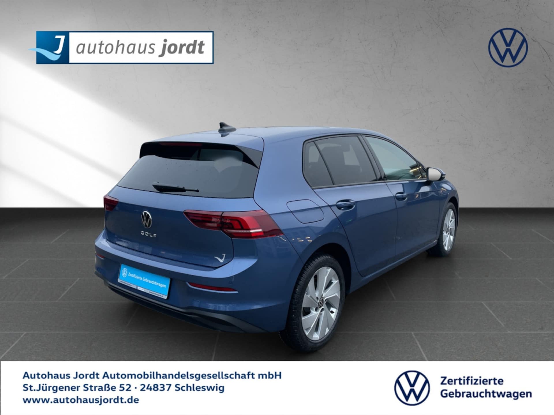 Volkswagen Golf Life