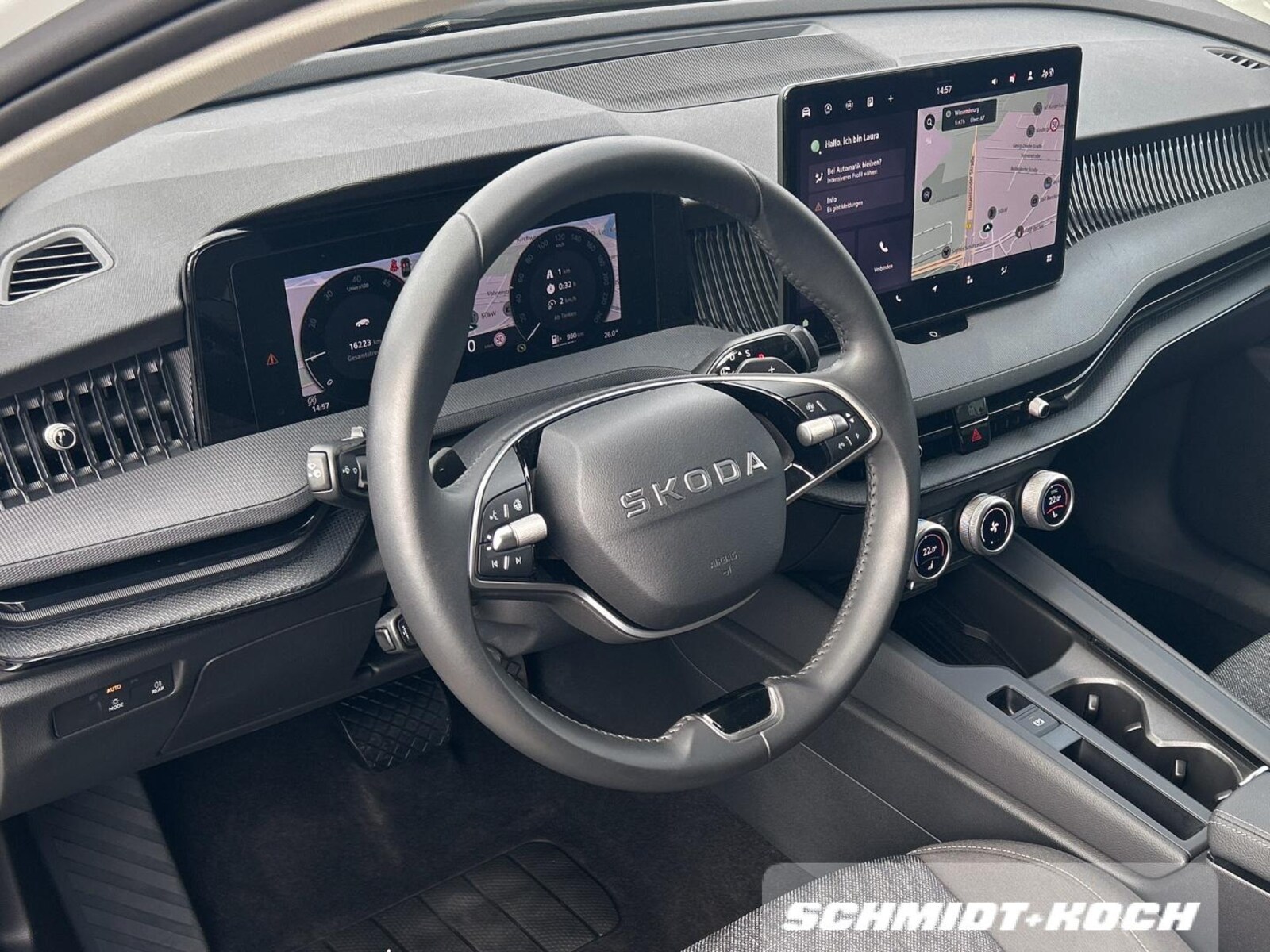Škoda Superb Combi – Bild 10