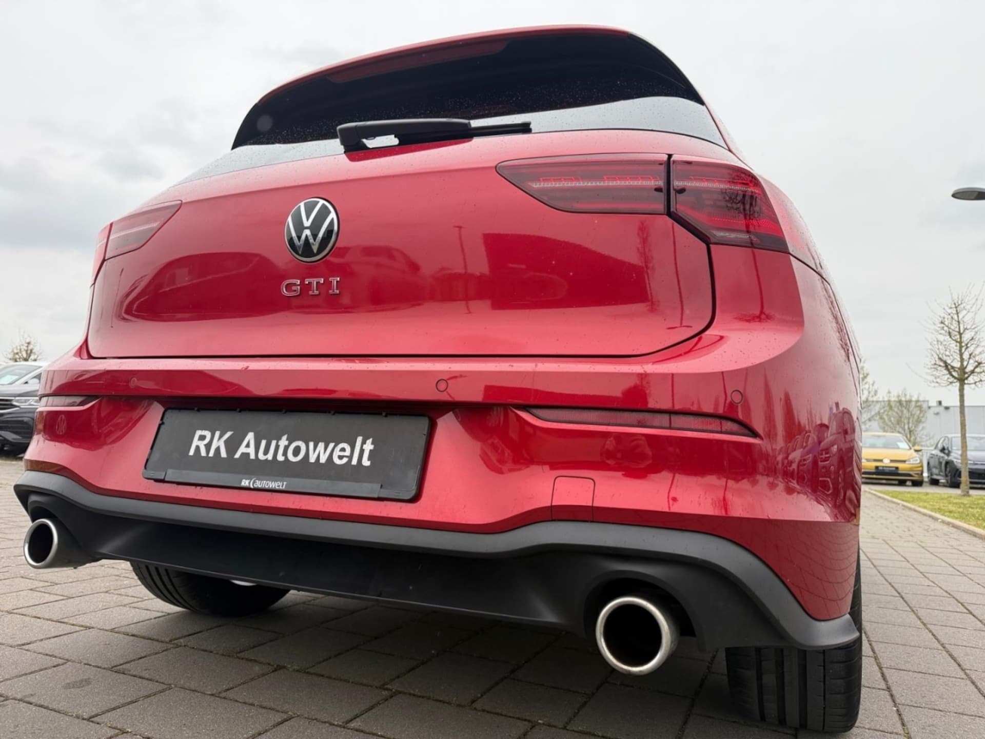 Volkswagen Golf GTI