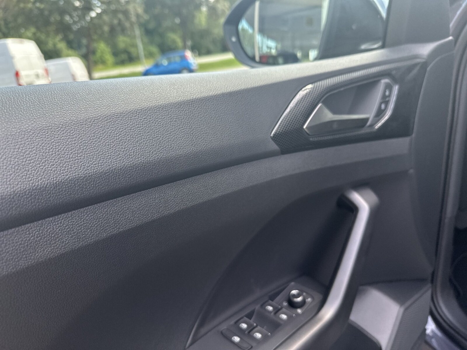 Volkswagen T-Cross – Bild 9