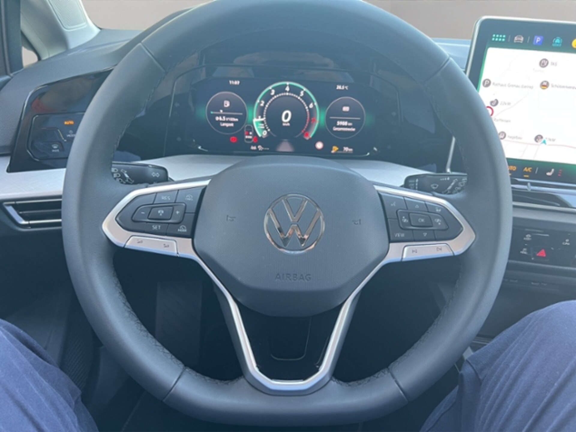 Volkswagen Golf Life