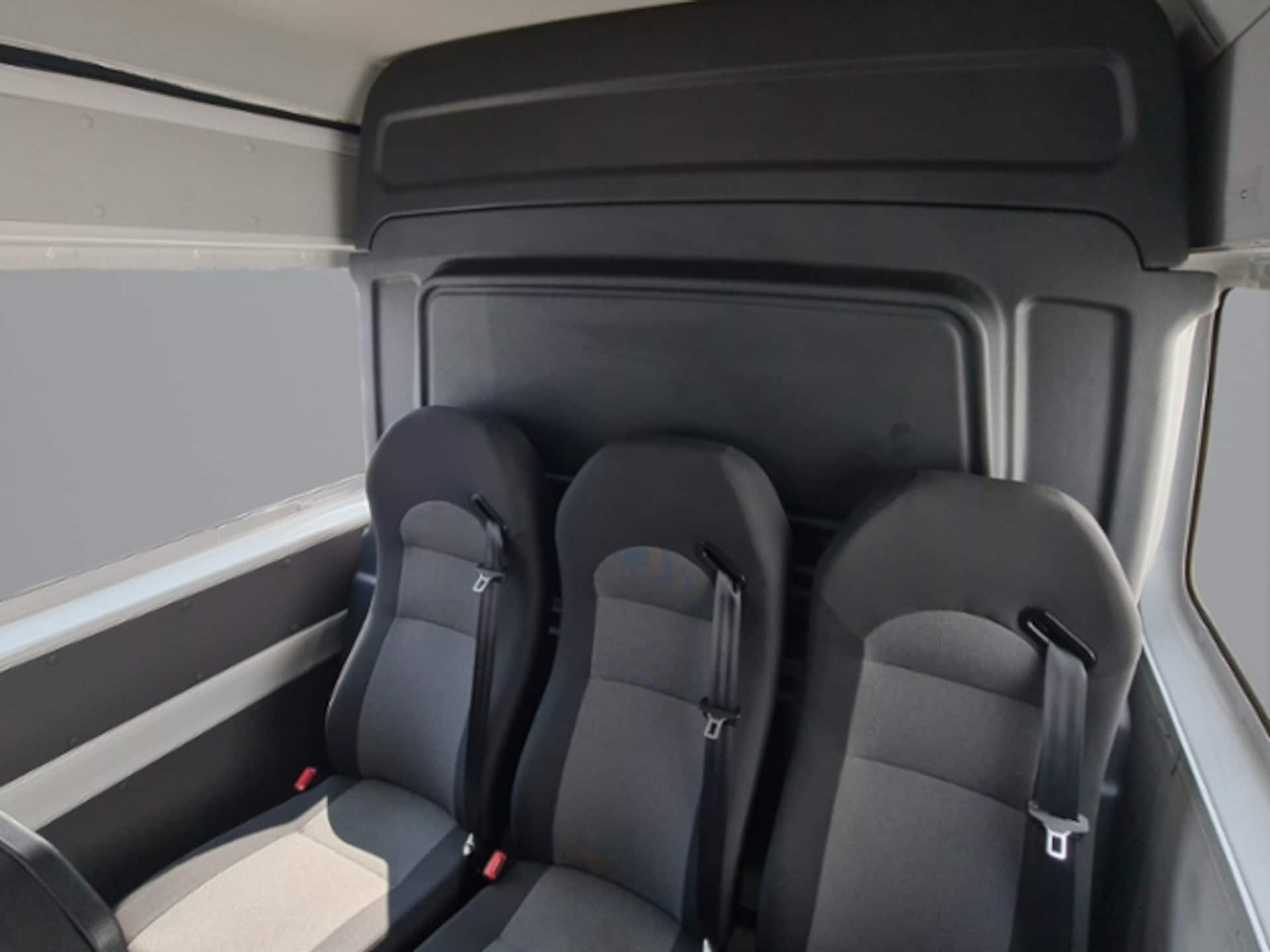 Volkswagen Crafter Kasten langer Radstand