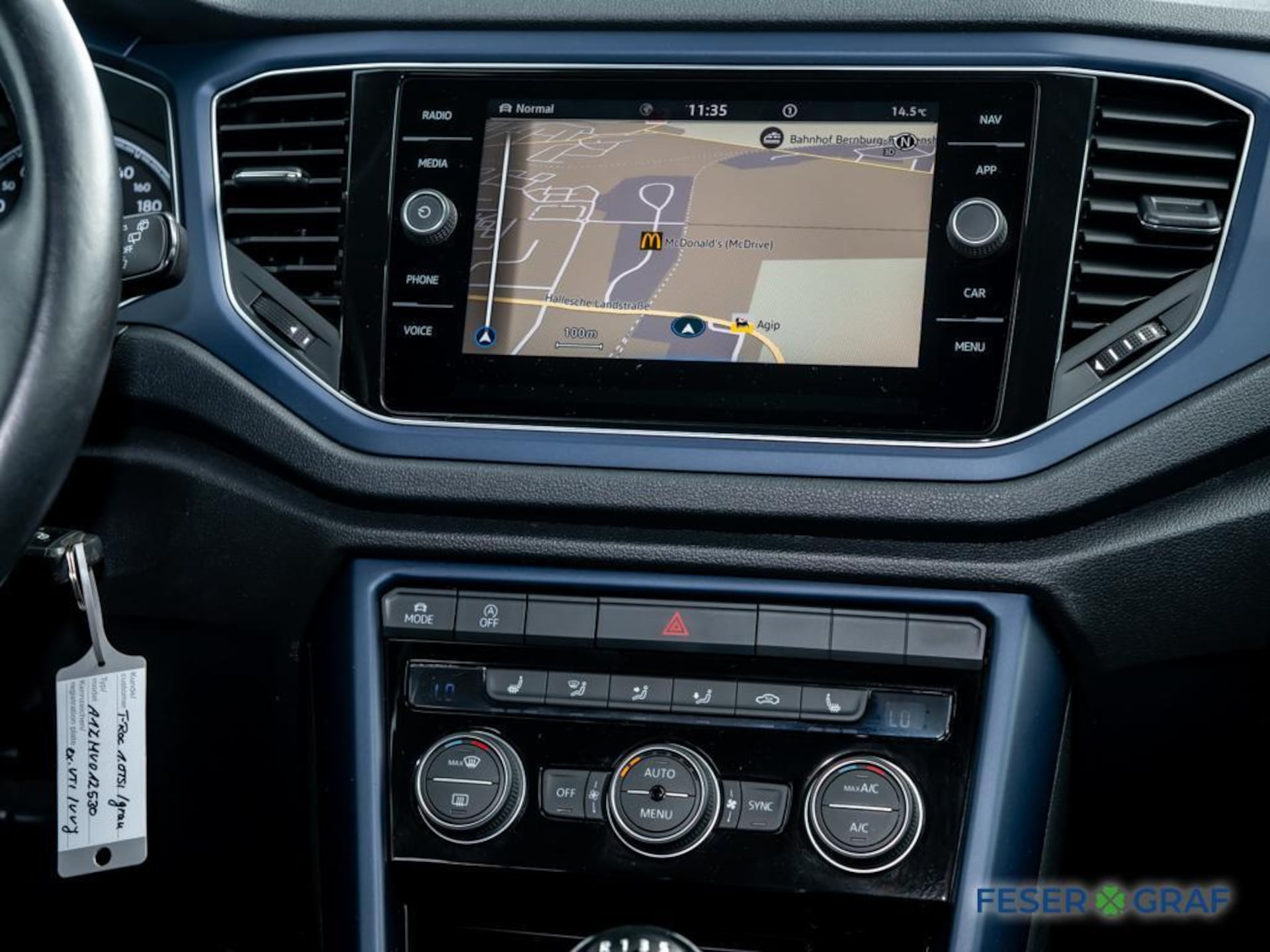 Volkswagen T-Roc United