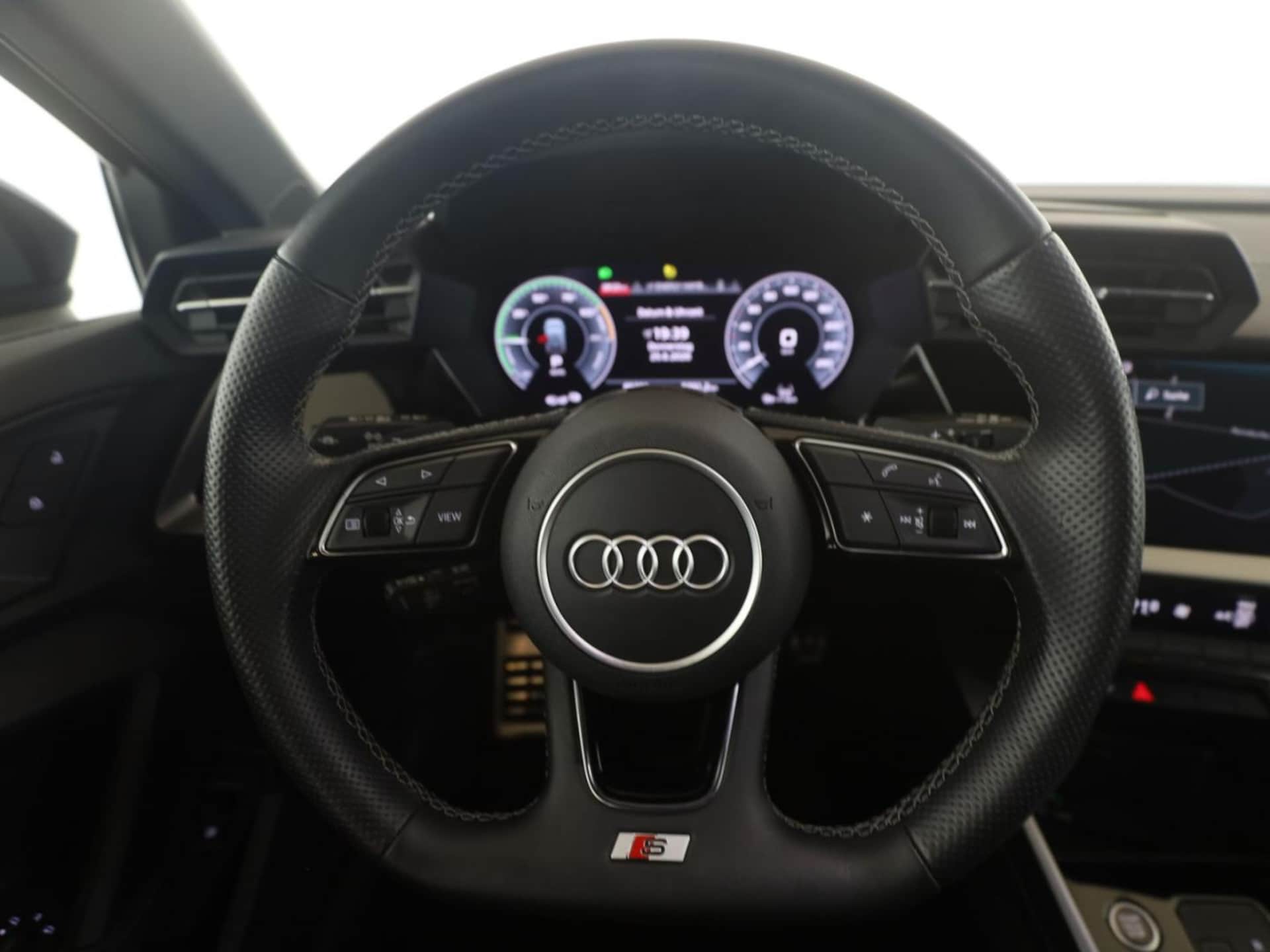 Audi A3 Sportback TFSI e S line