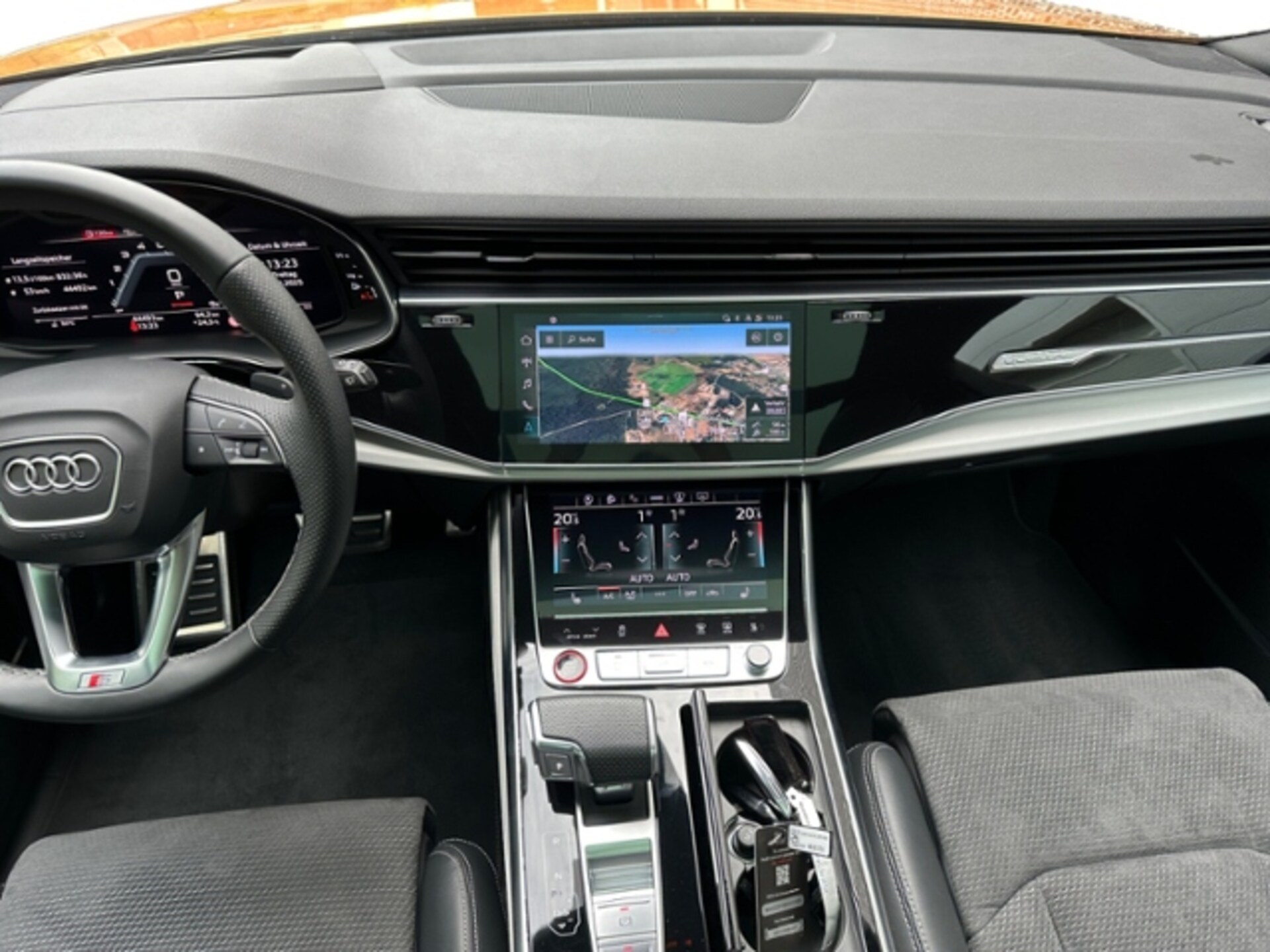 Audi SQ8 SUV