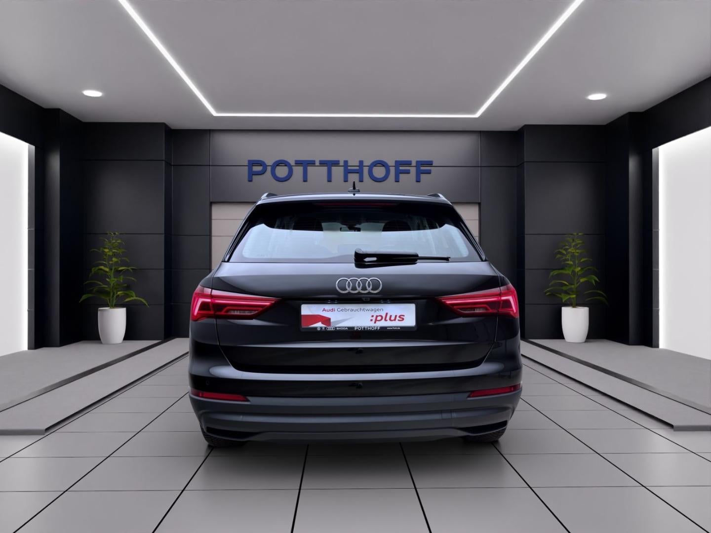 Bild über Audi Q3 35 TFSI S tronic - für weitere Informationen kontaktieren Sie den Audi Partner