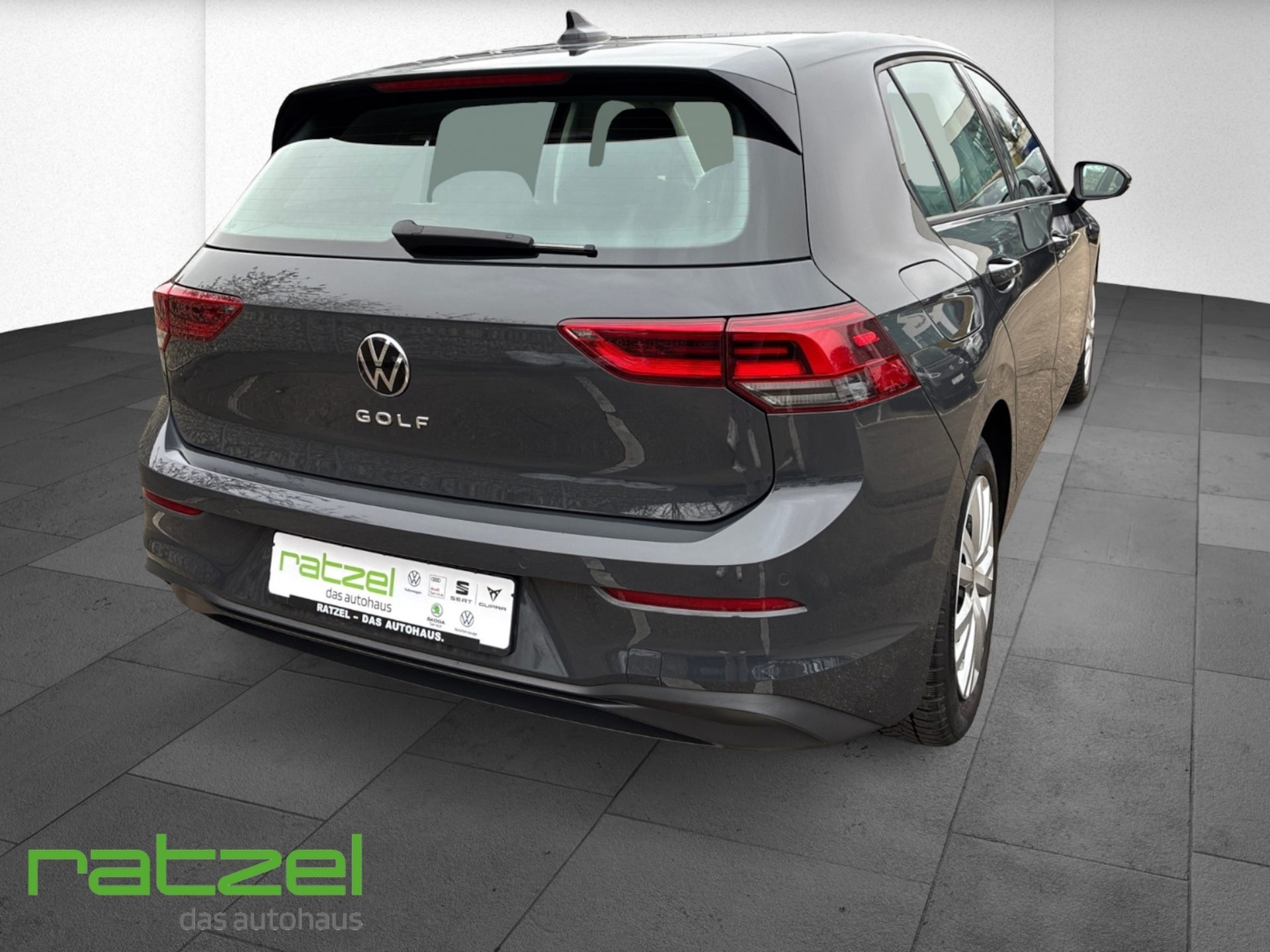 Volkswagen Golf Life