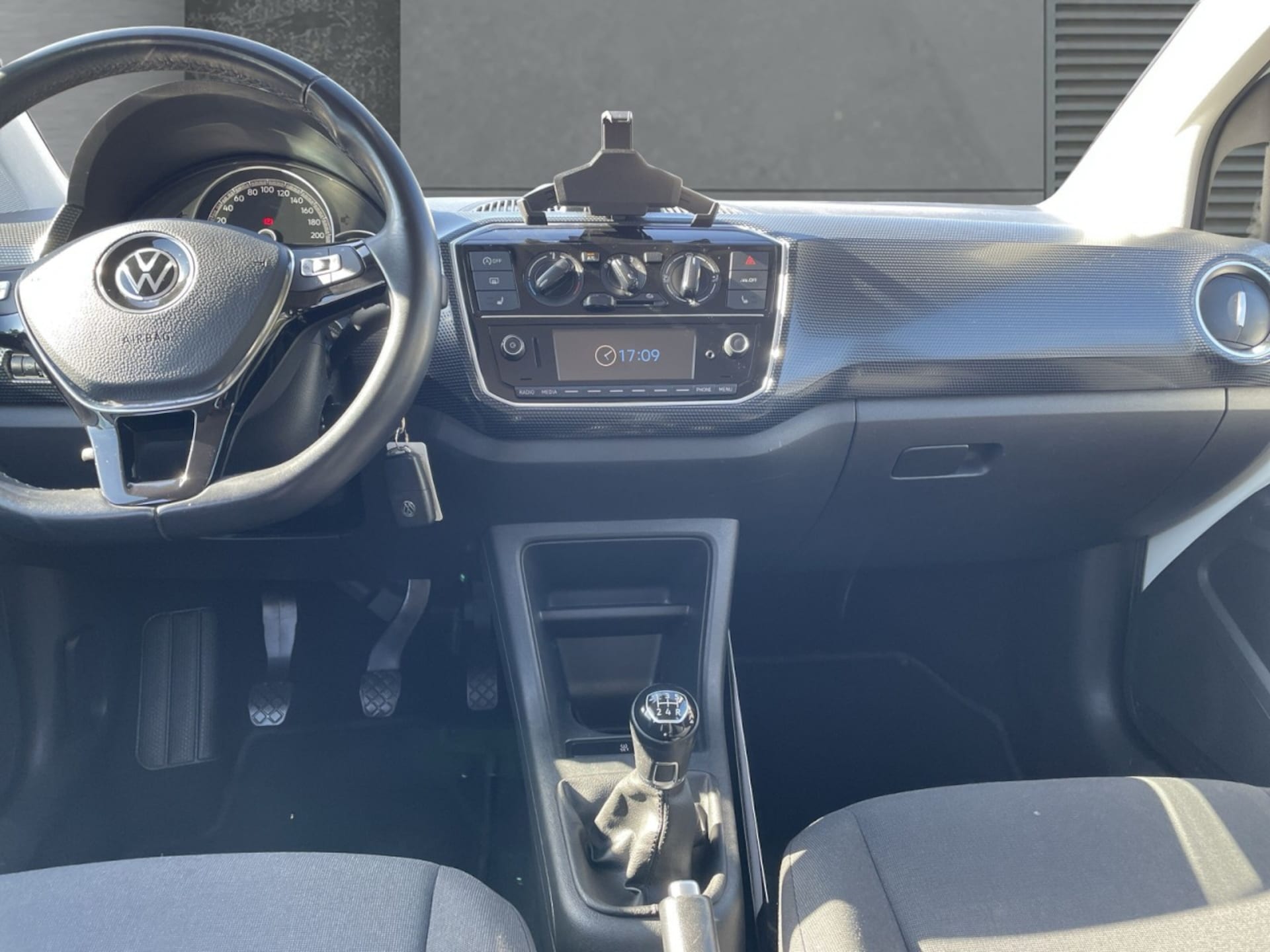Volkswagen up!