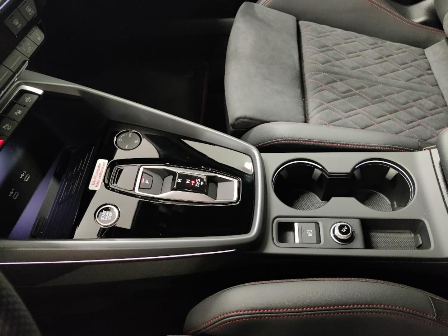 Bild über Audi A3 Sportback TFSI e TFSI e 200 kW S tronic - für weitere Informationen kontaktieren Sie den Audi Partner