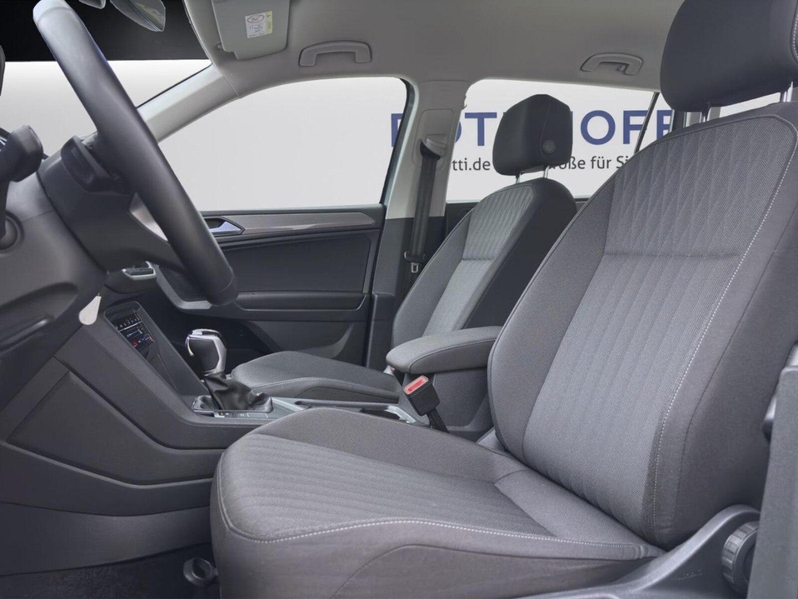 Volkswagen Tiguan Allspace – Bild 10