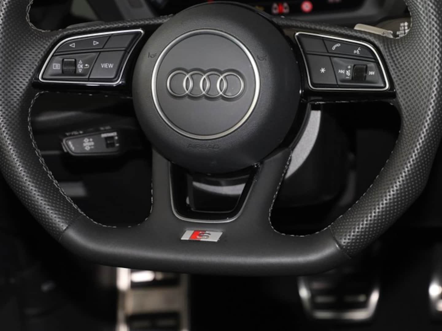 Bild über Audi S3 Sportback TFSI quattro S tronic - für weitere Informationen kontaktieren Sie den Audi Partner
