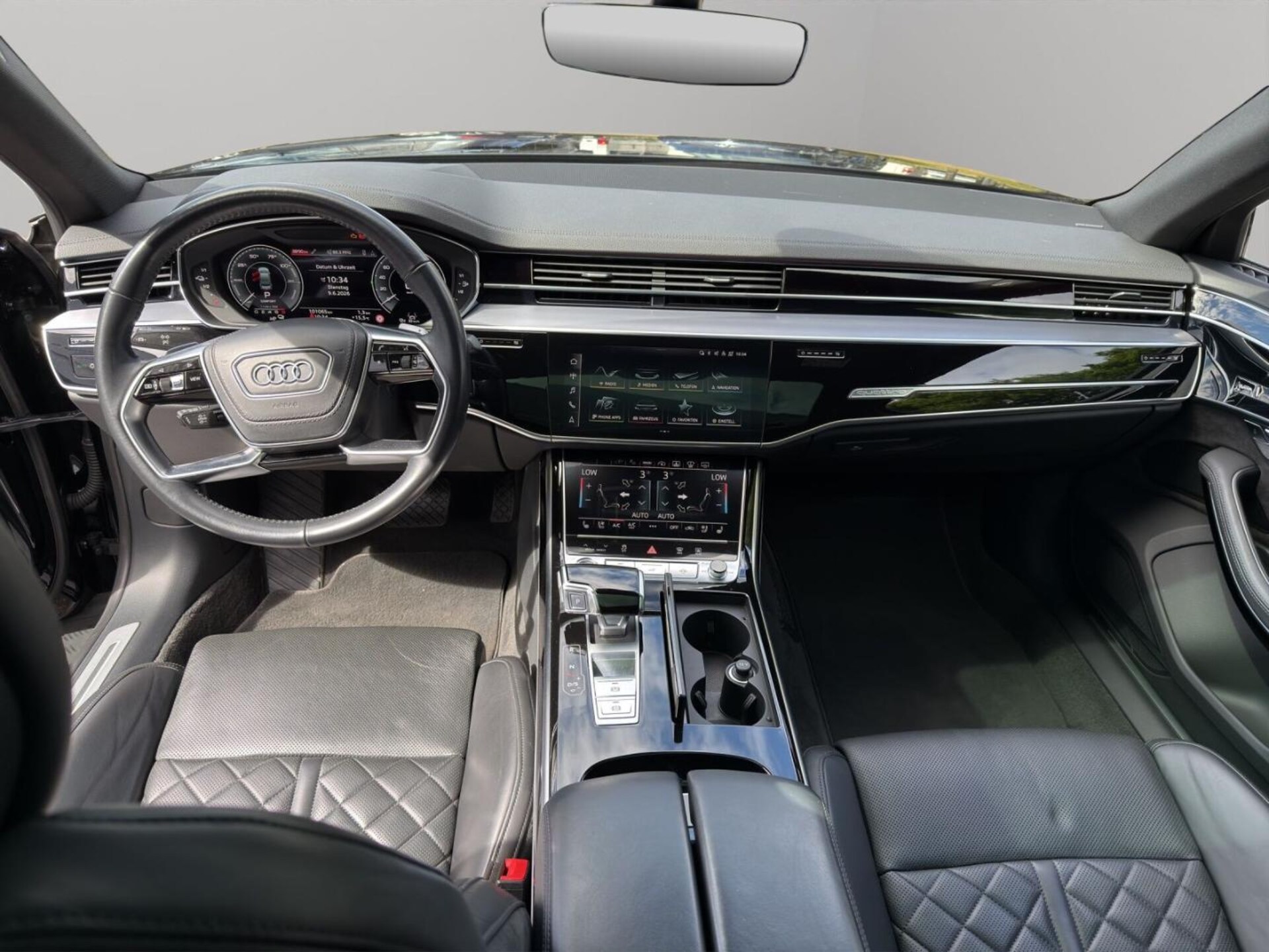 Audi A8 TFSI e