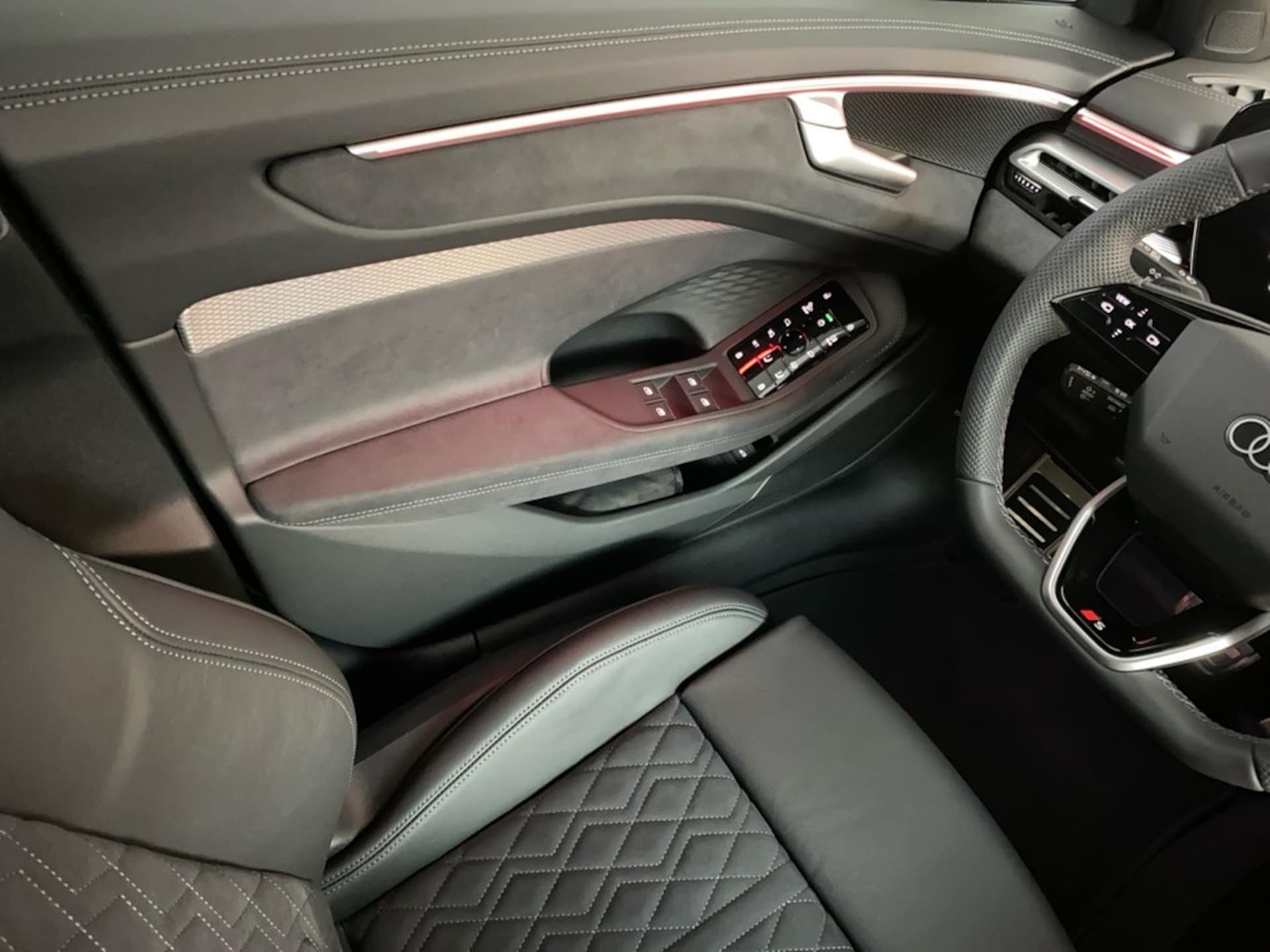 Audi A6 Avant e-hybrid