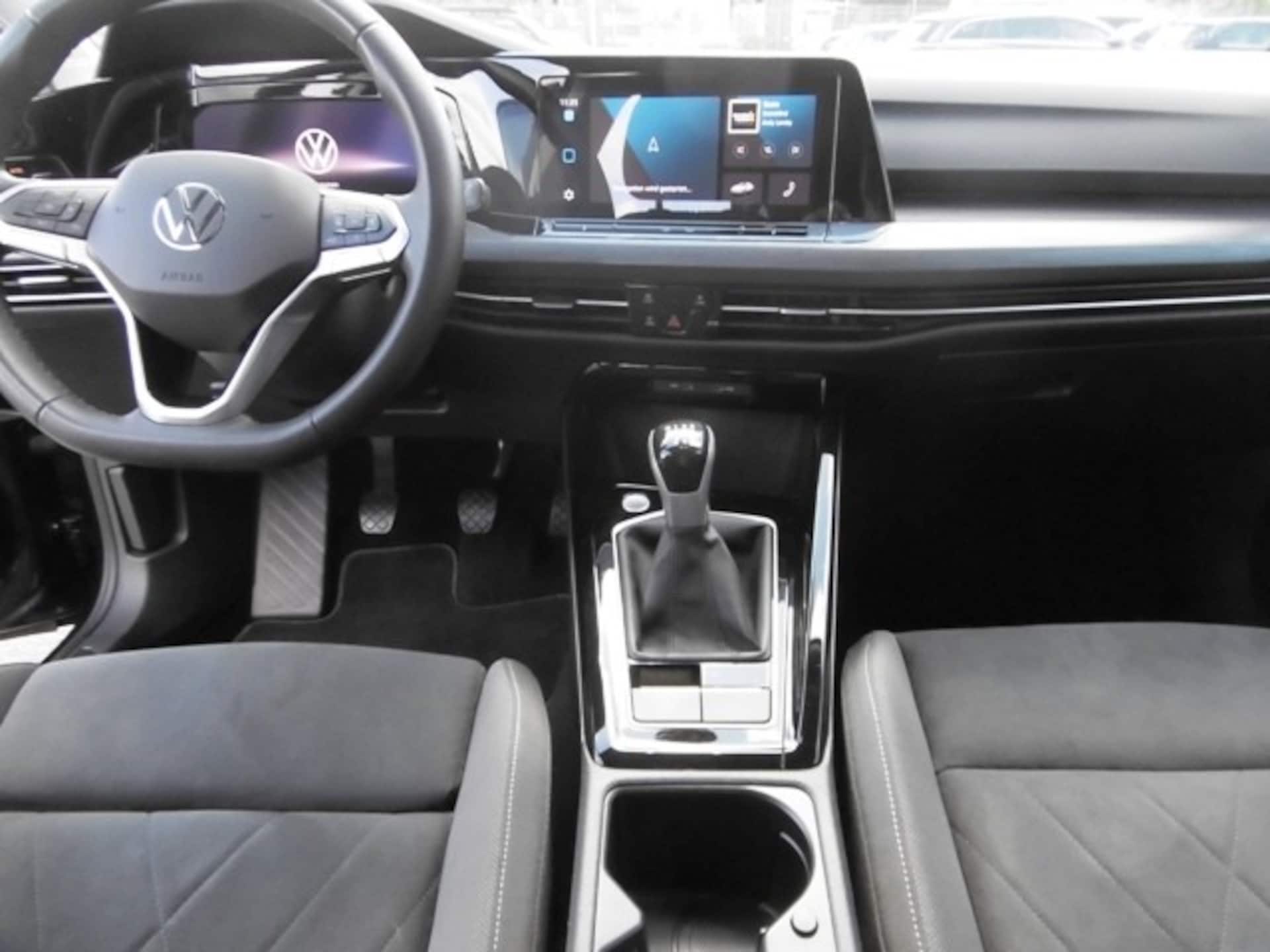 Volkswagen Golf Variant Style