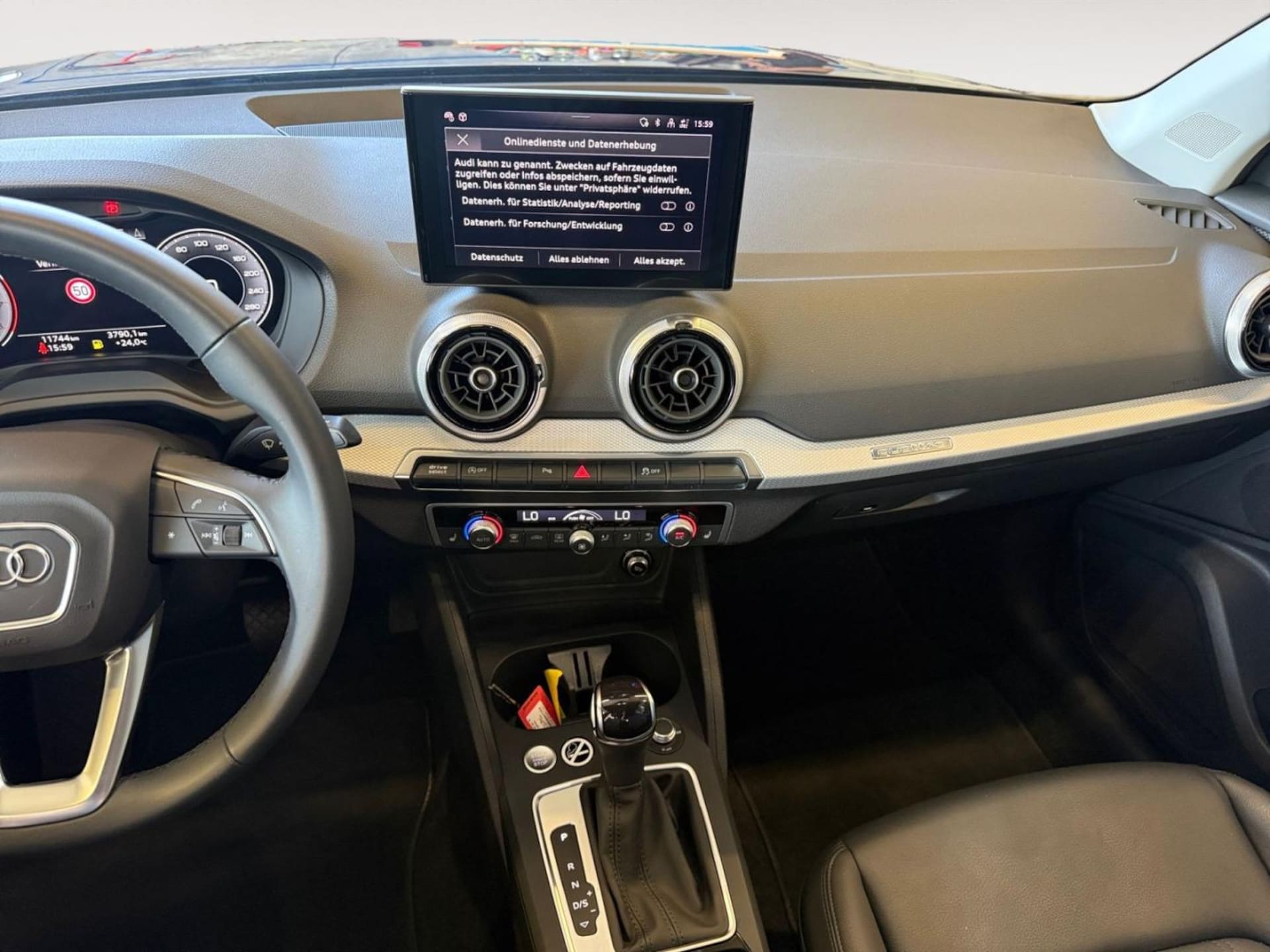 Audi Q2 S line