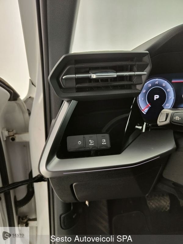 Immagine di Audi A3 Sportback Business Advanced 35 TFSI 110 kW (150 PS) S tronic - Vista: for more details contact your dealer