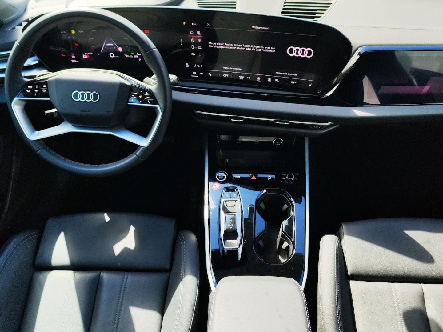 Bild über Audi A5 Avant TDI 150 kW S tronic - für weitere Informationen kontaktieren Sie den Audi Partner