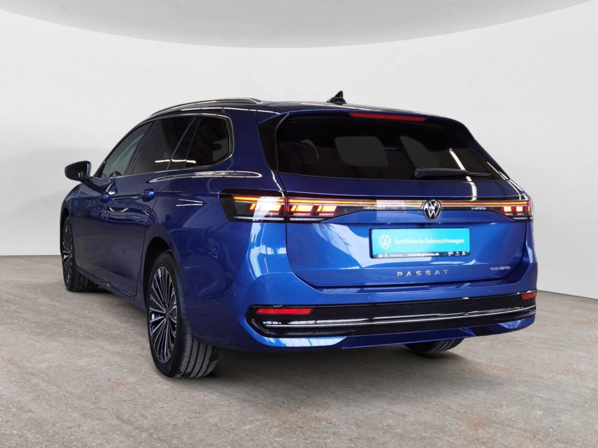 Volkswagen Passat Elegance