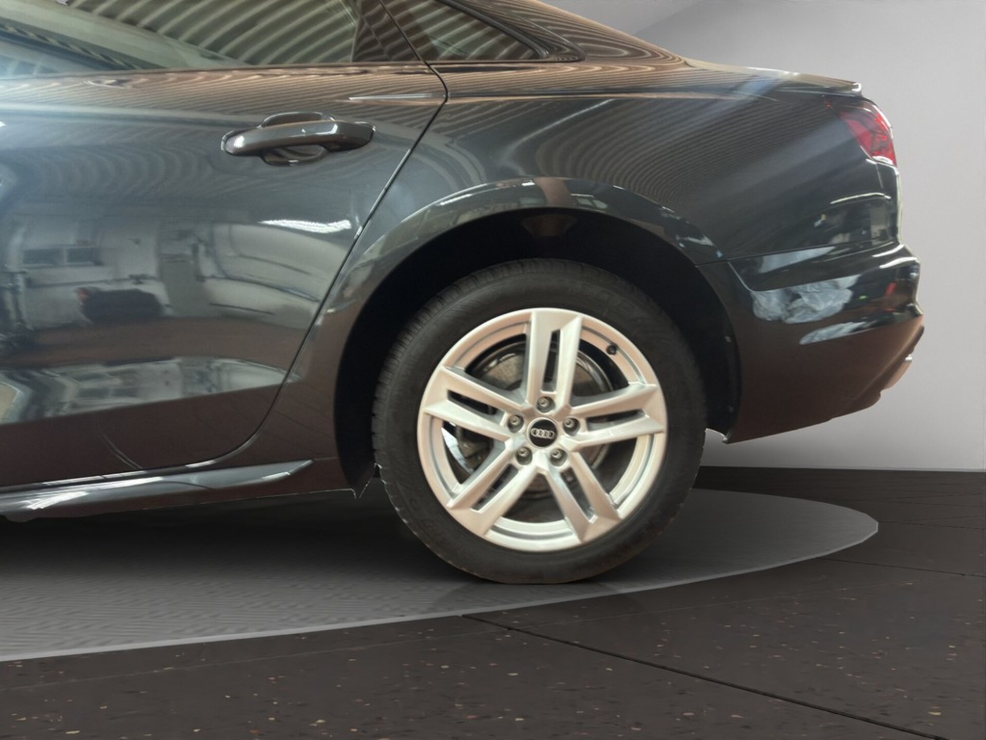 Audi A4 Limousine Advanced