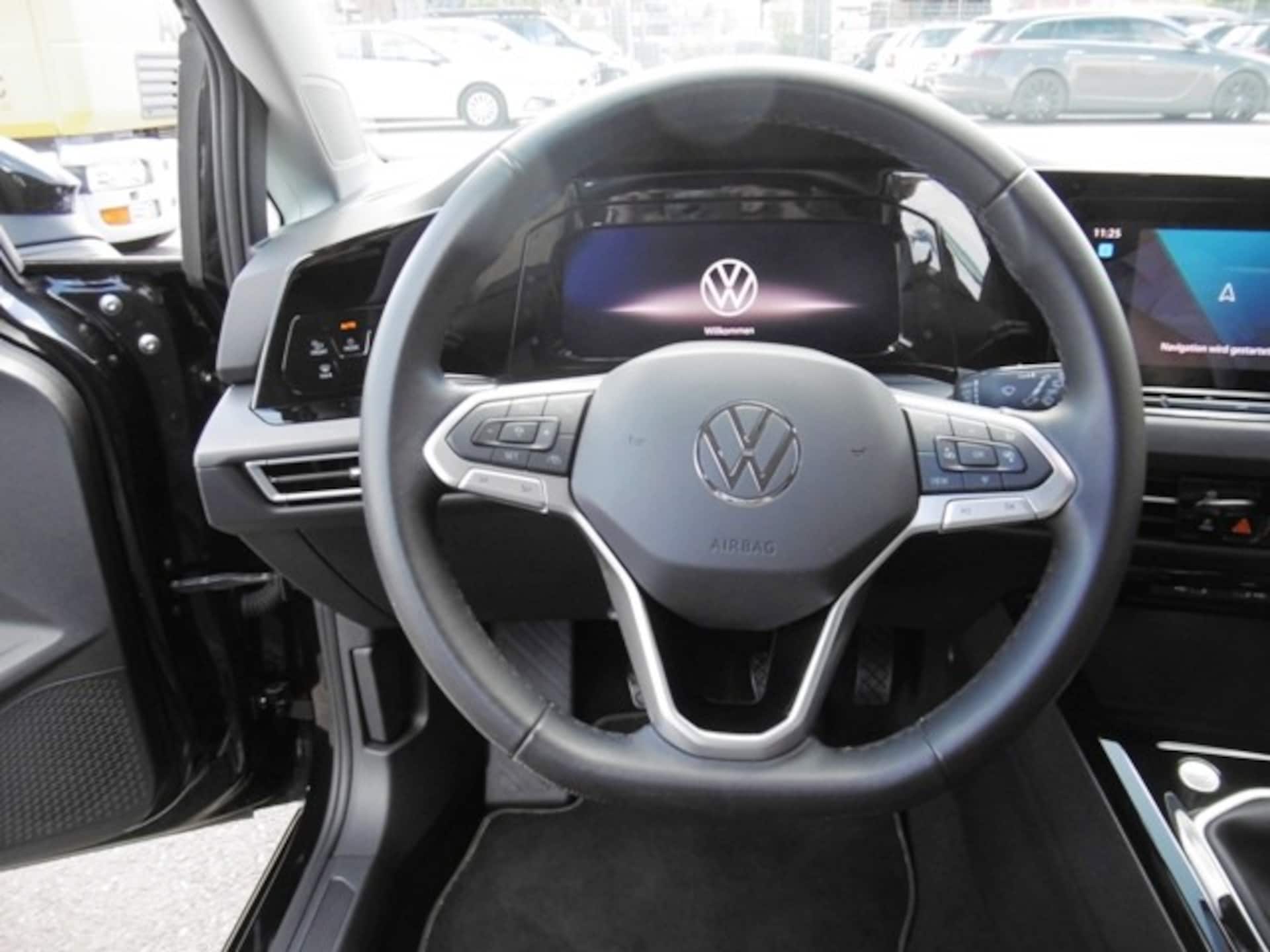 Volkswagen Golf Variant Style
