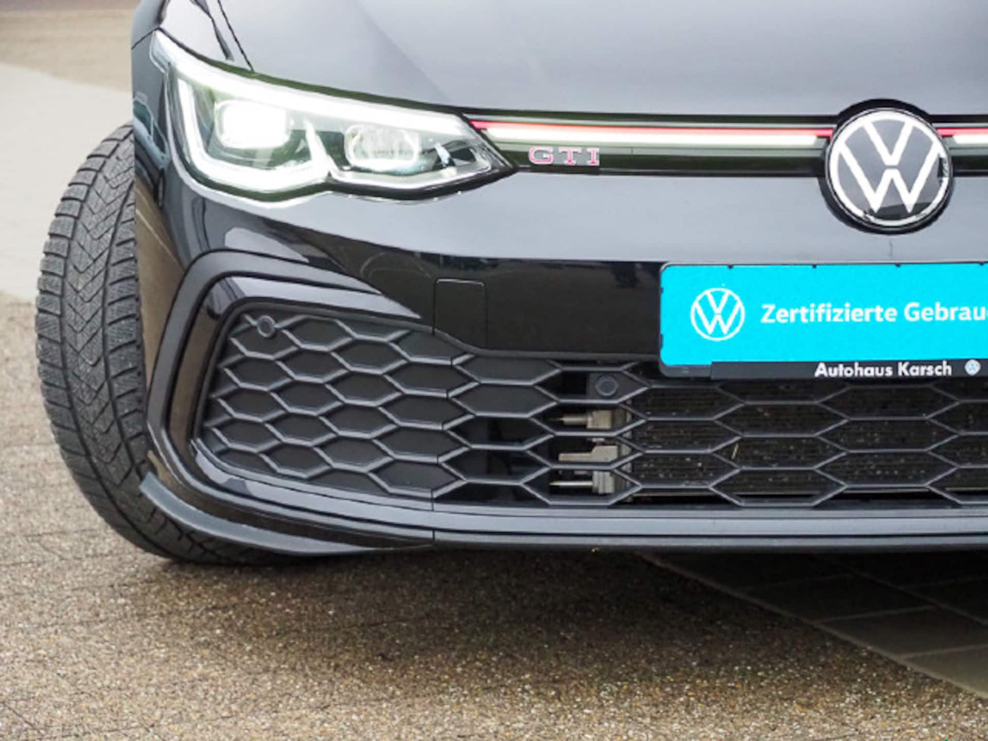Volkswagen Golf GTI