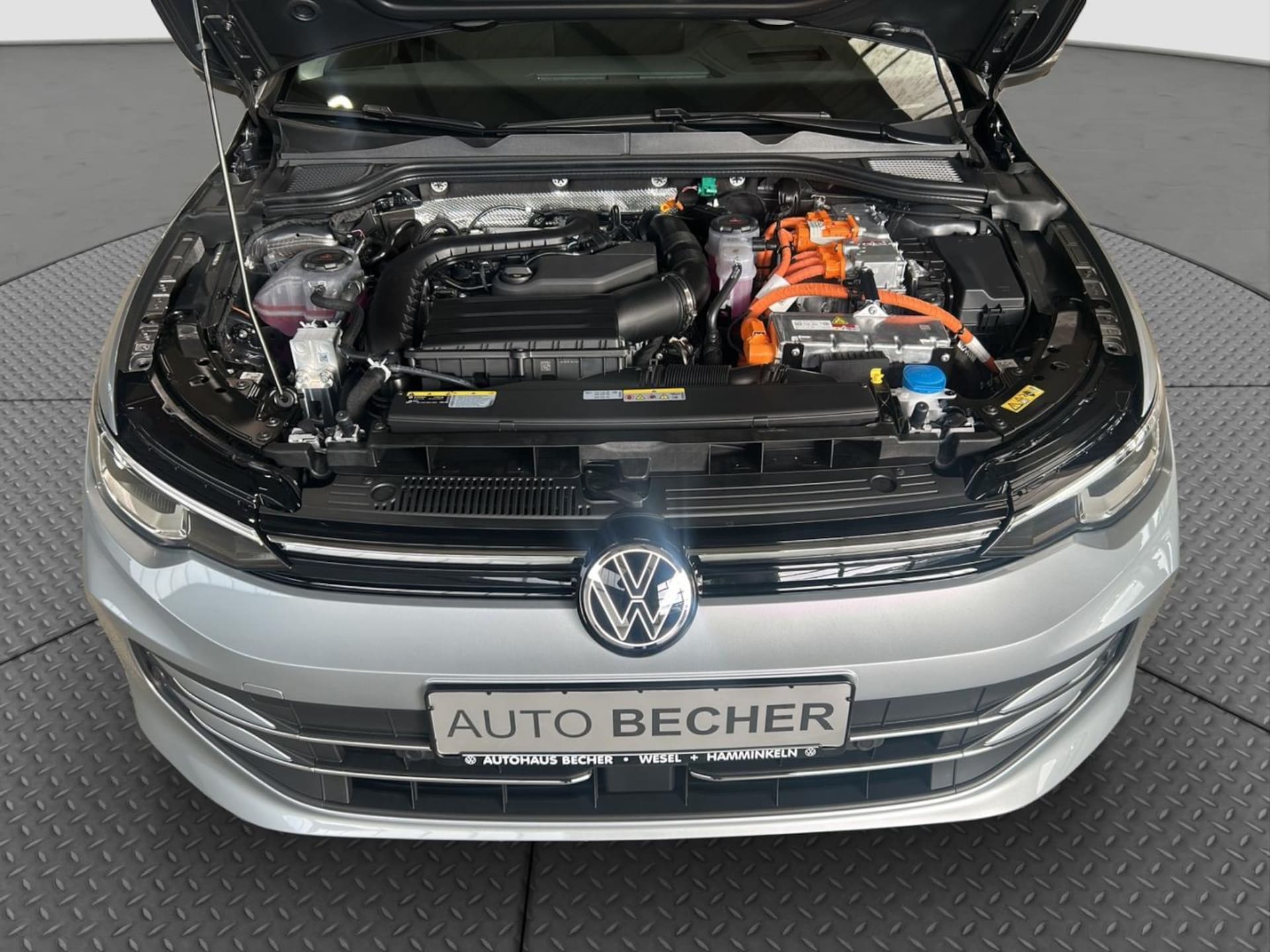 Volkswagen Golf Style