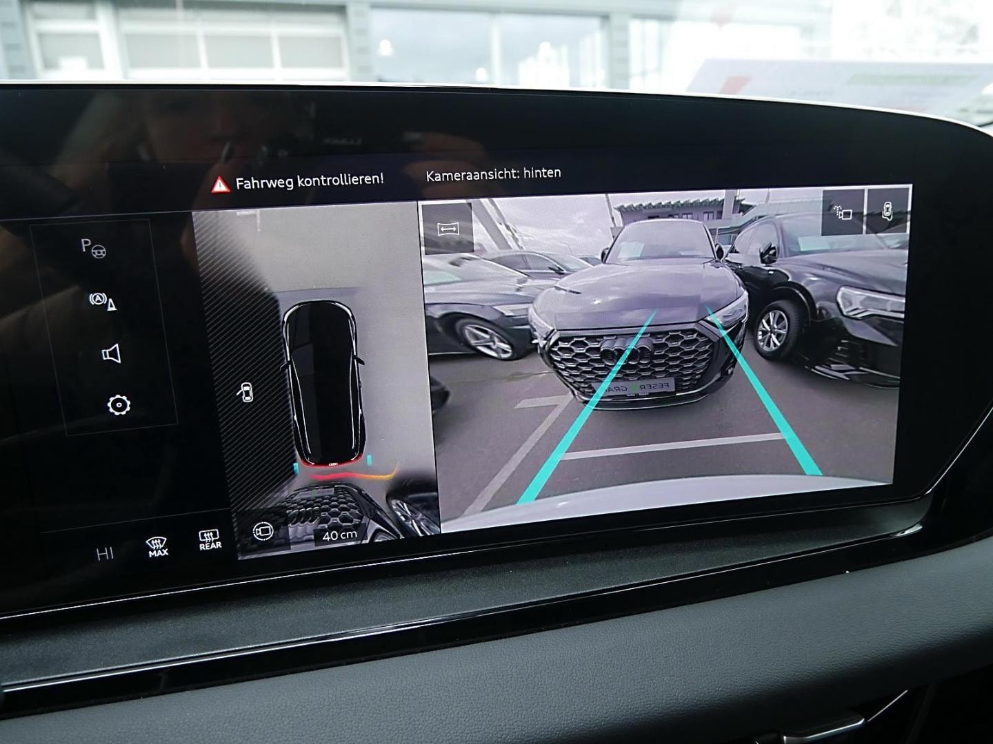 Bild über Audi Q6 Sportback e-tron e-tron - für weitere Informationen kontaktieren Sie den Audi Partner