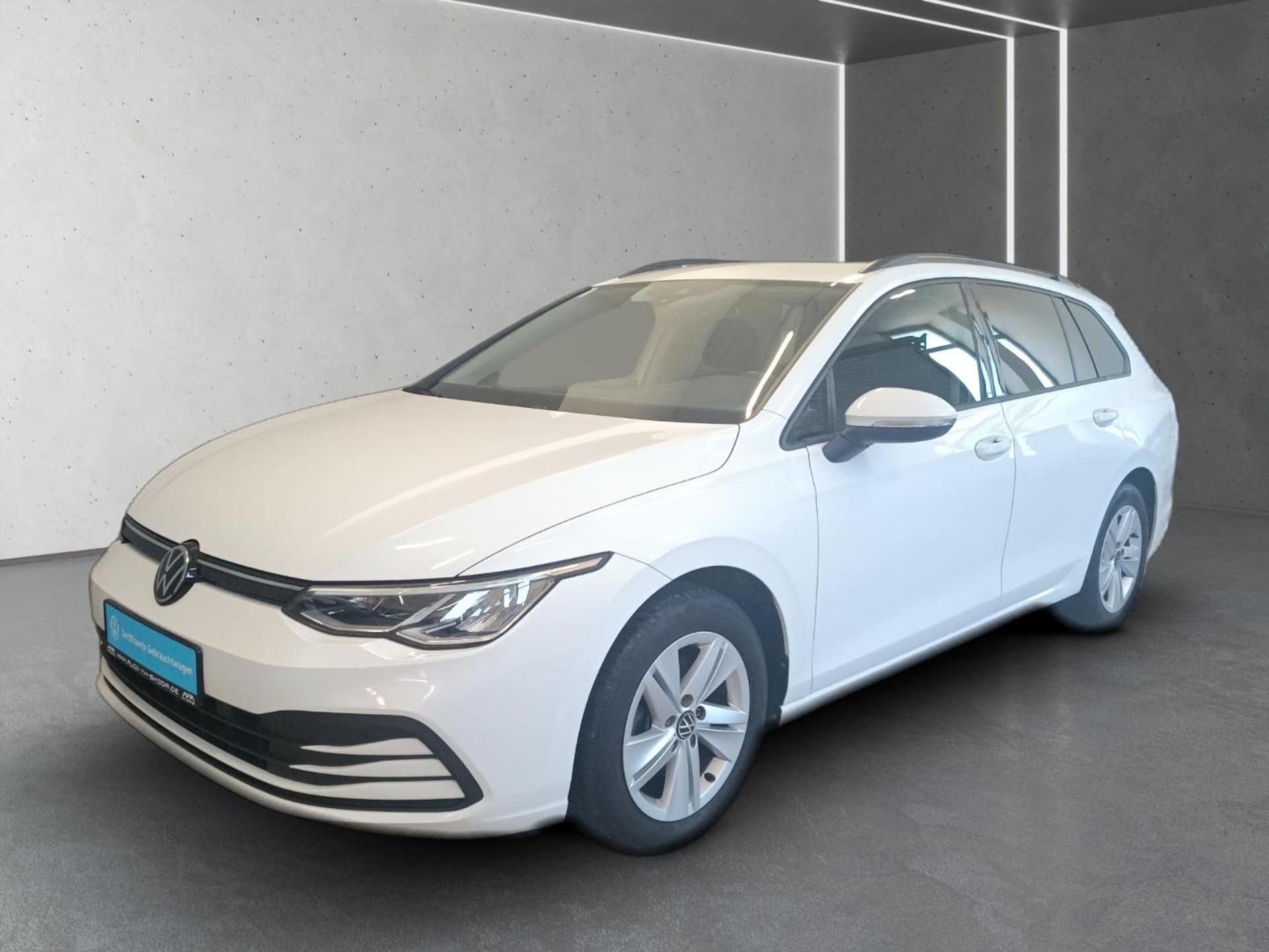 Volkswagen Golf Variant Life