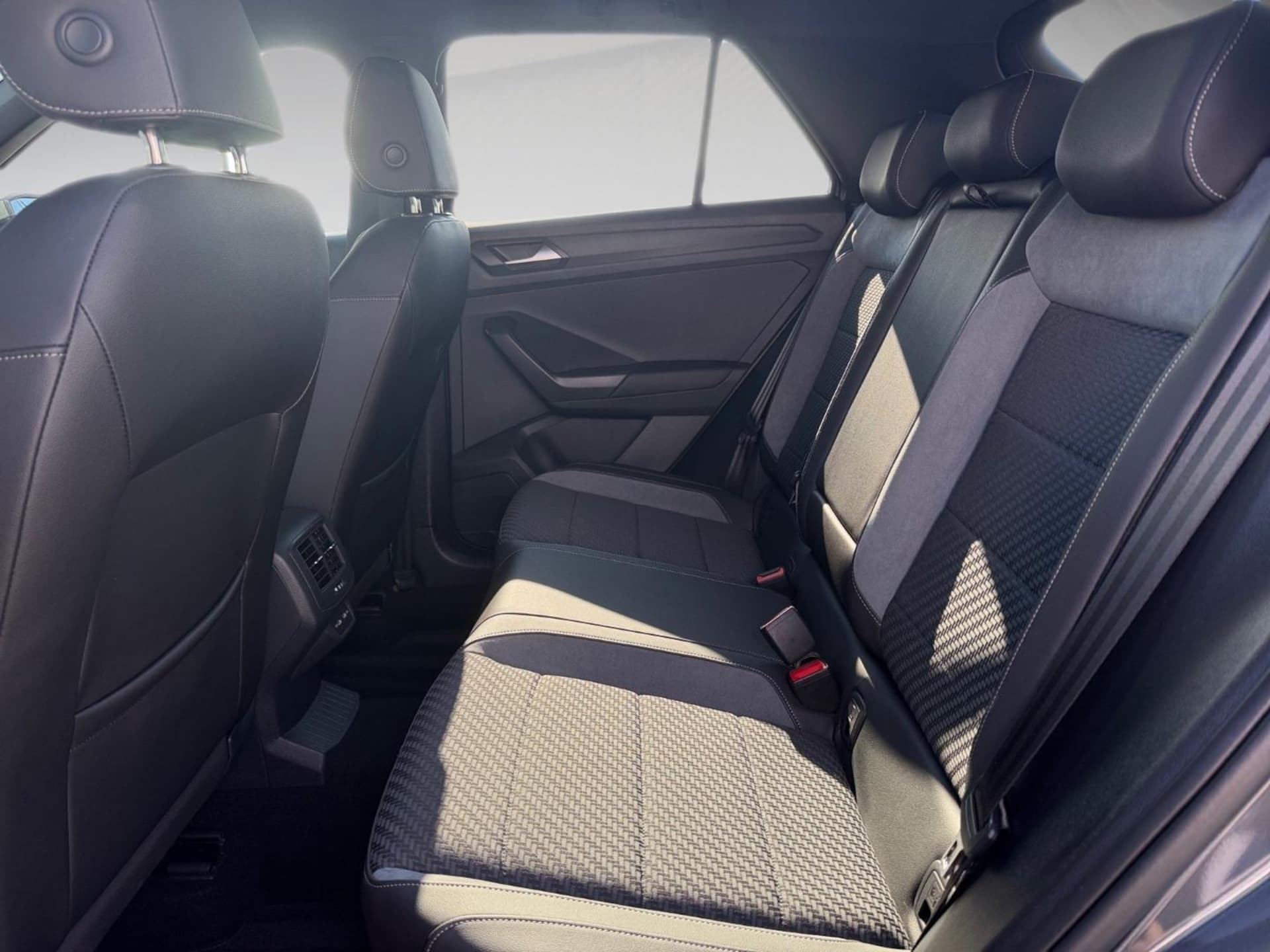 Volkswagen T-Roc Sport