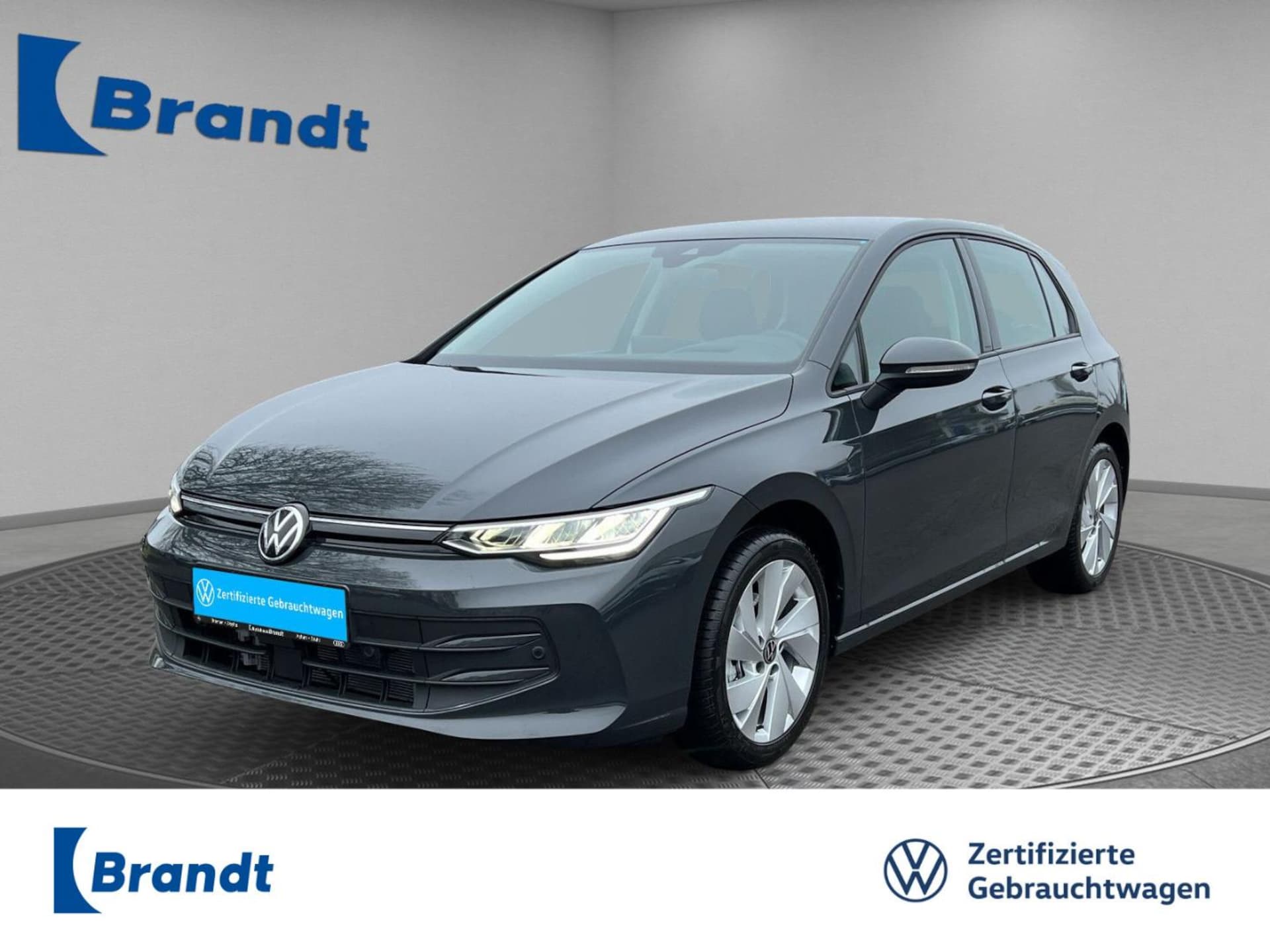 Volkswagen Golf Life