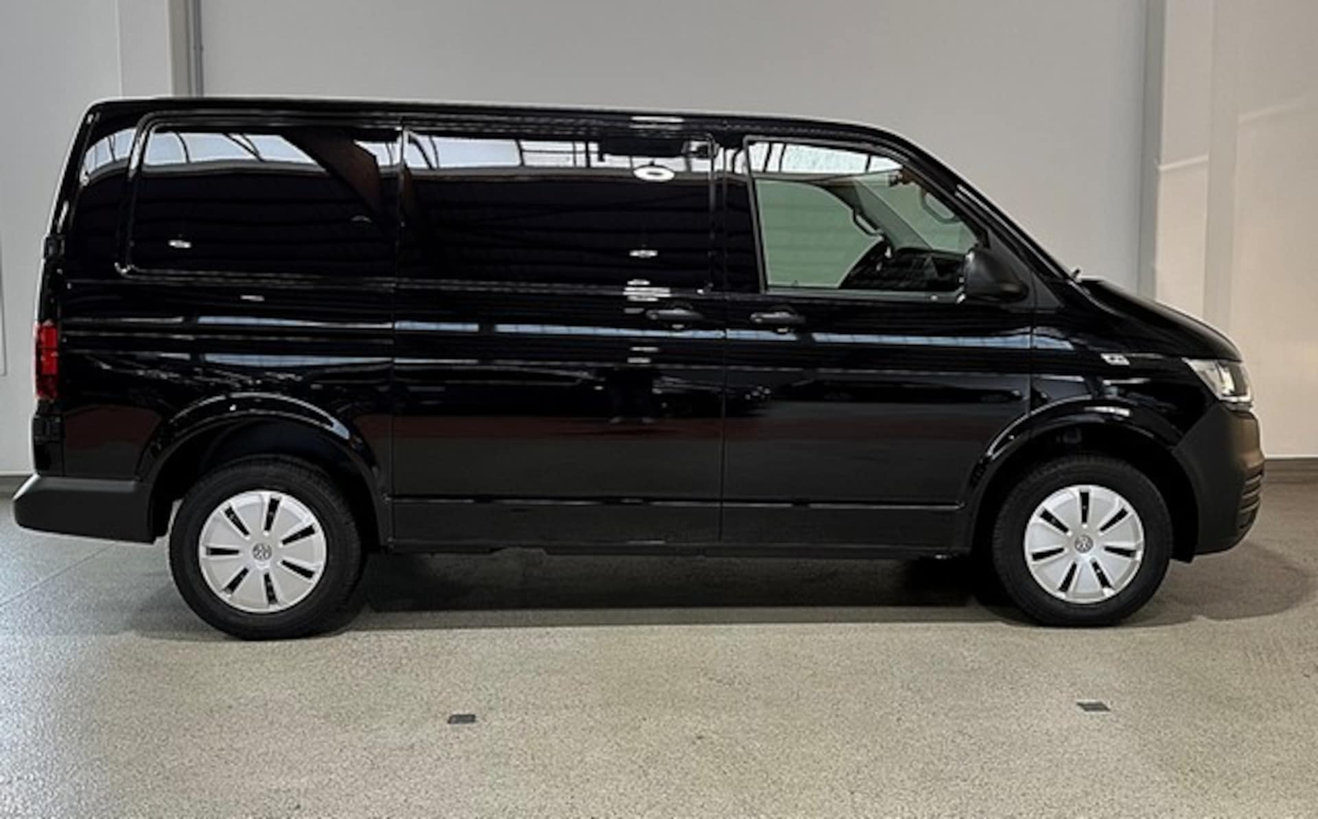 Volkswagen T6.1 Transporter Kasten kurzer Radstand
