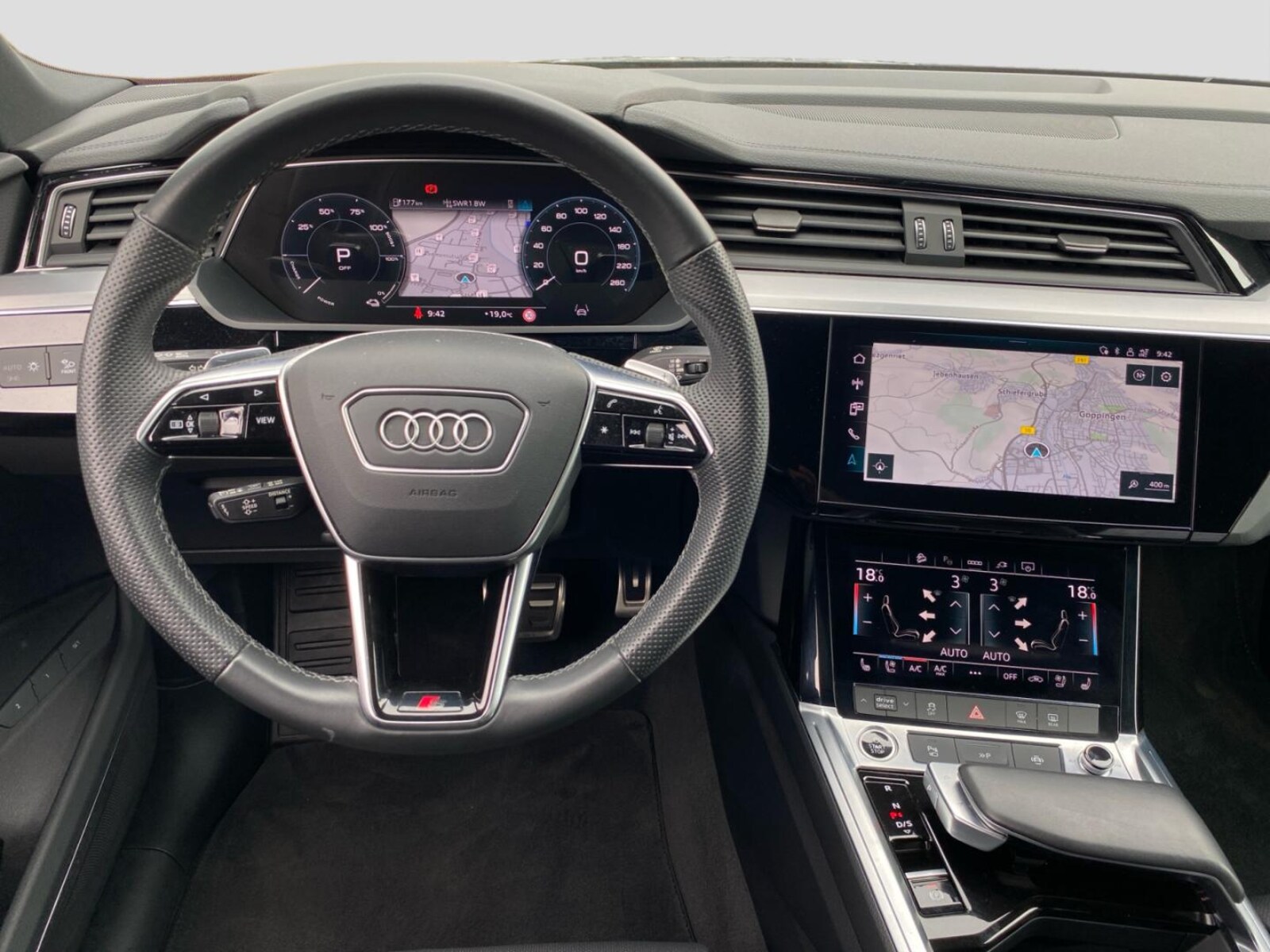 Audi Q8 Sportback e-tron – Bild 8