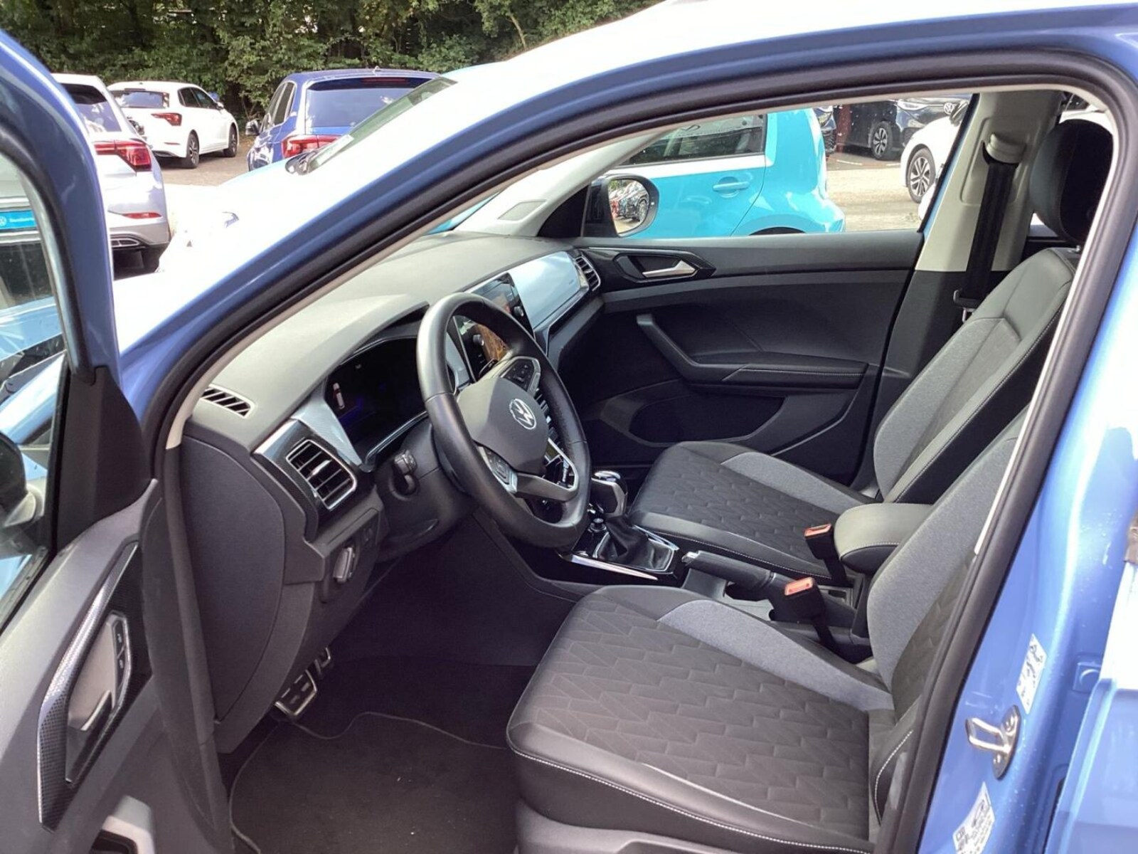 Volkswagen T-Cross – Bild 10