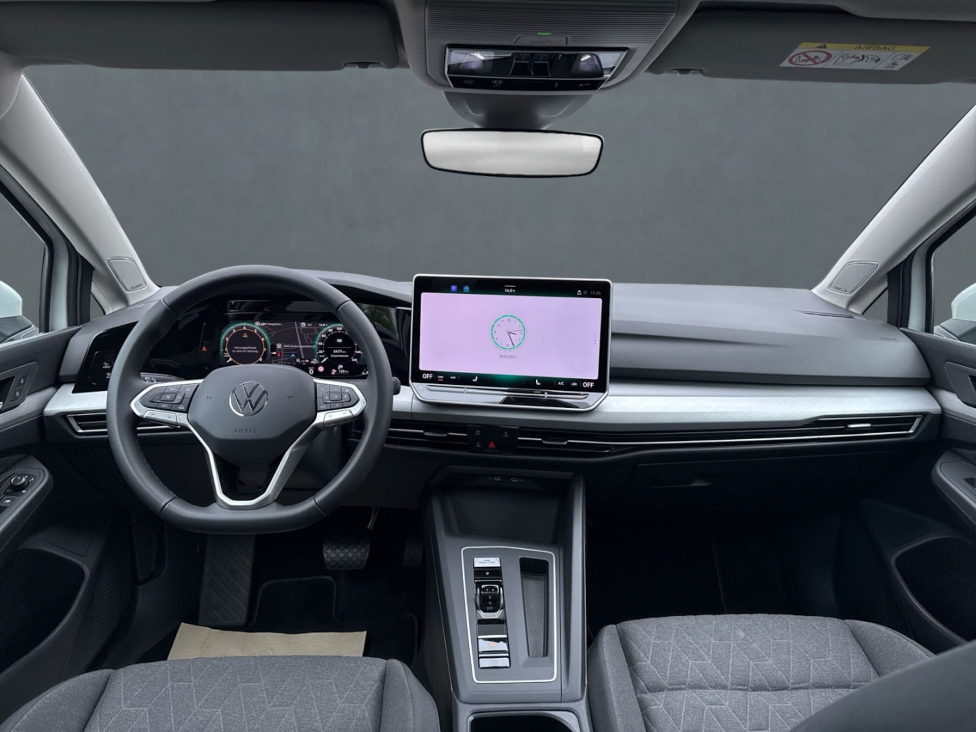 Volkswagen Golf Variant Life