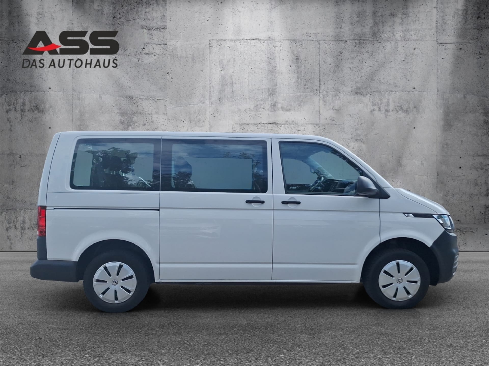 Volkswagen T6.1 Transporter Kombi kurzer Radstand