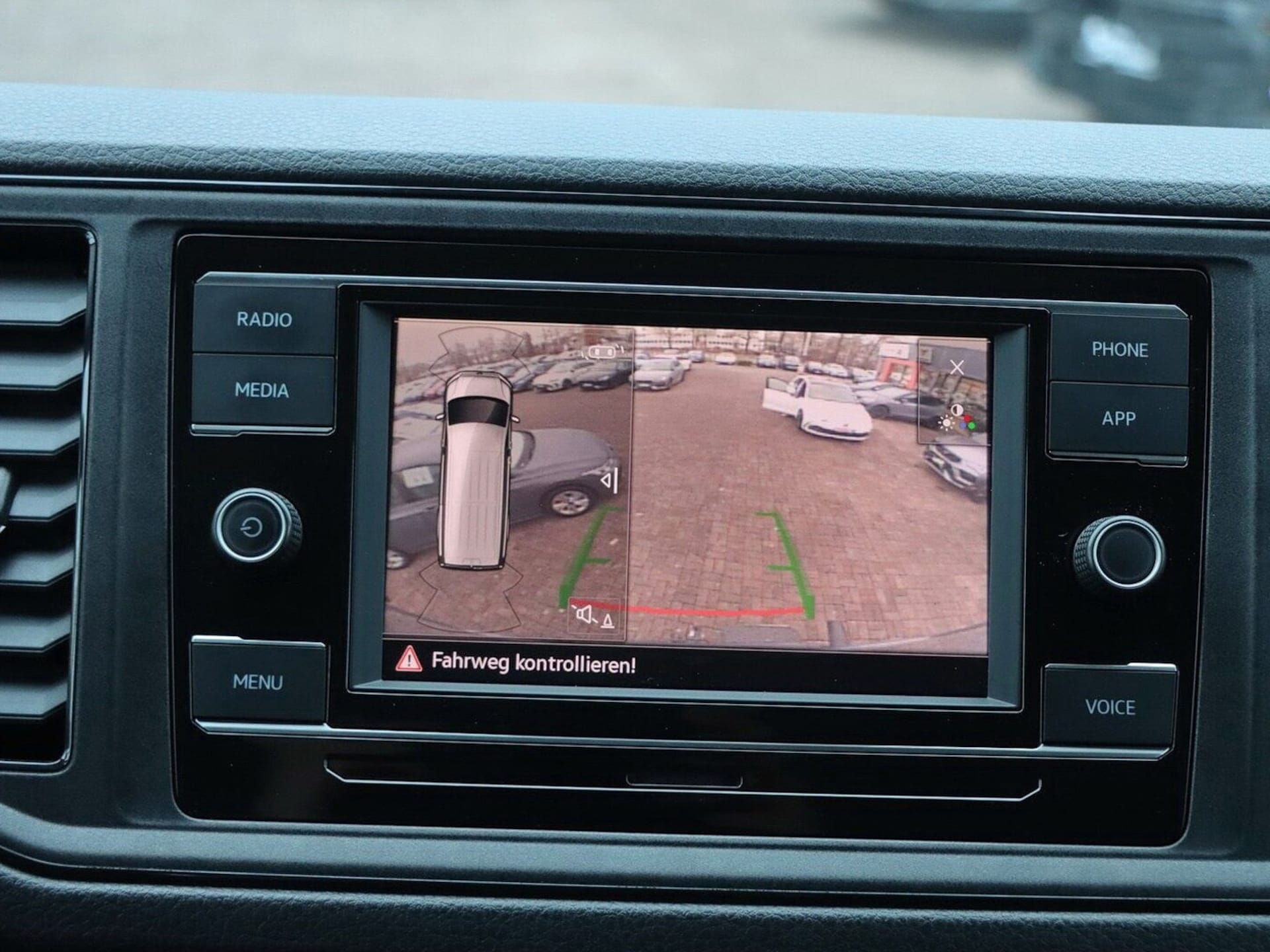 Volkswagen Crafter Kasten mittlerer Radstand
