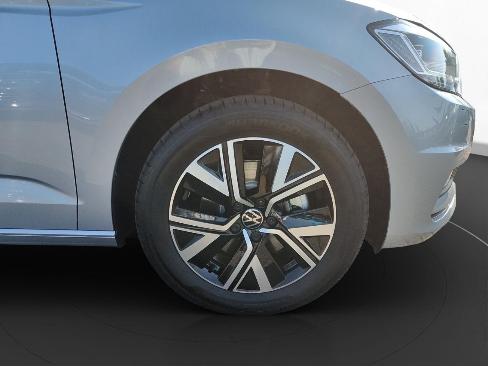 Volkswagen Touran – Bild 13