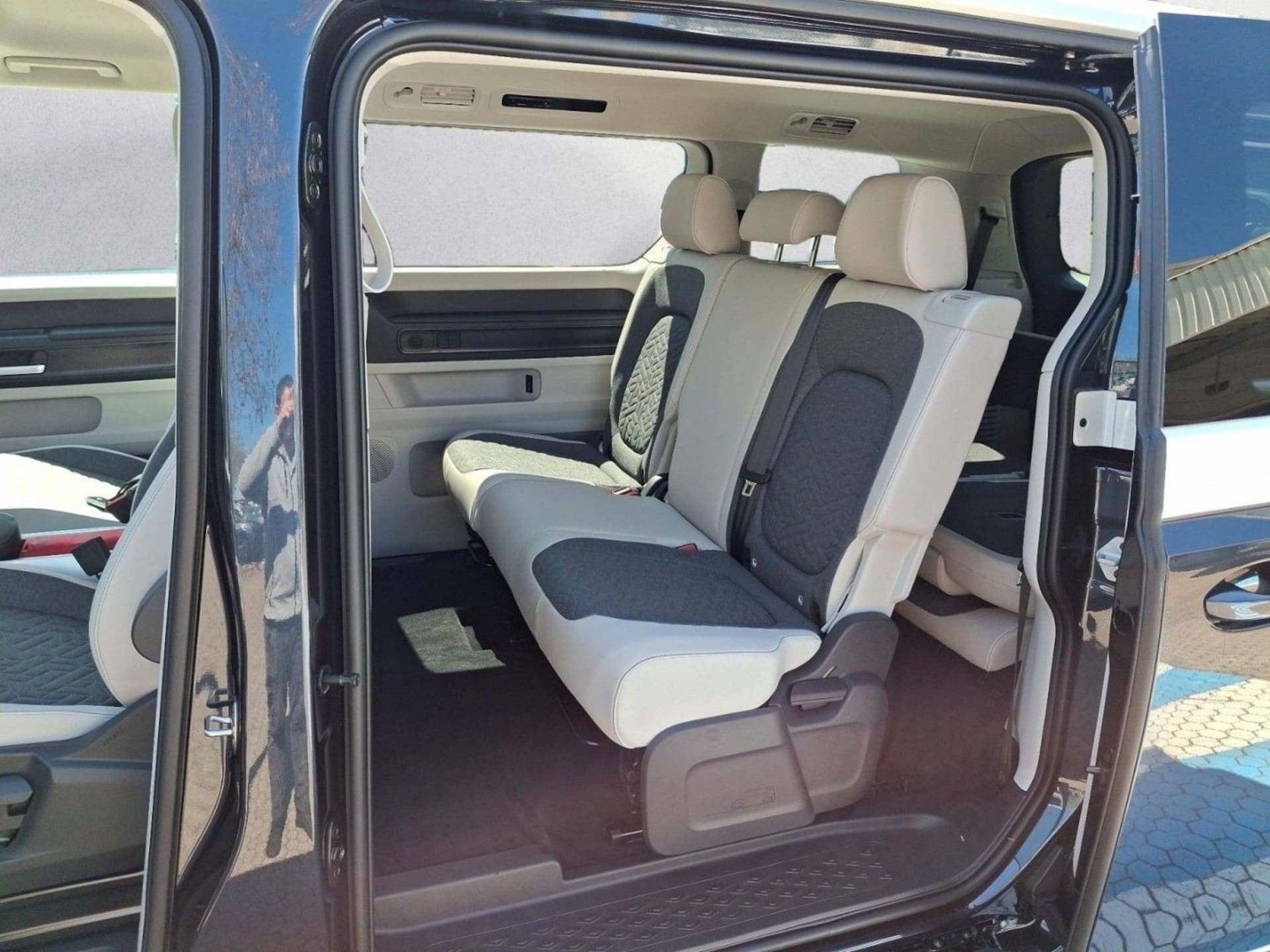 Volkswagen ID. Buzz Pro