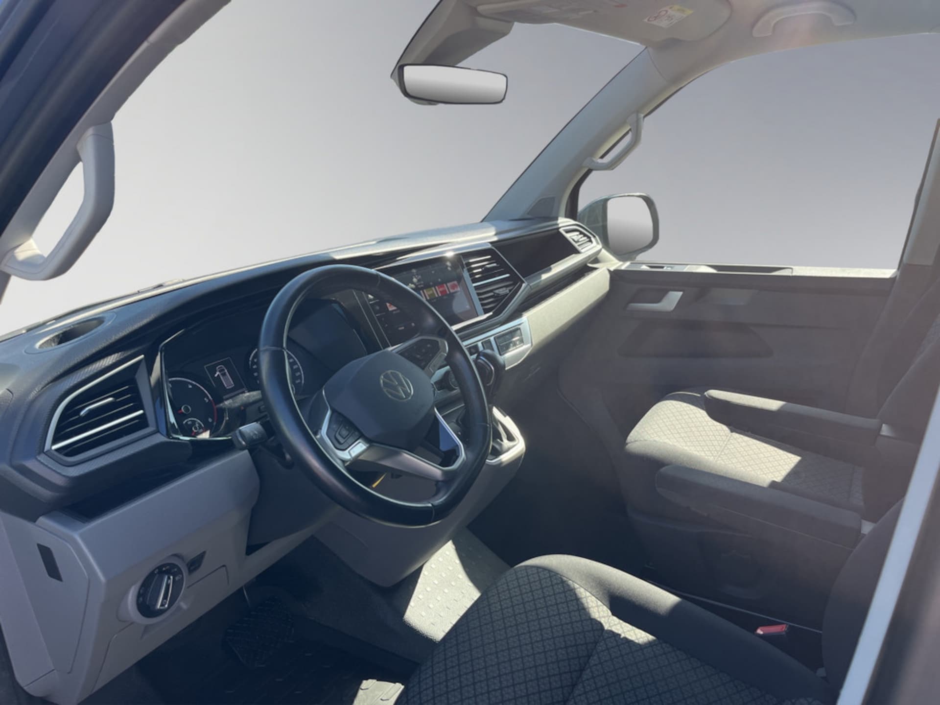 Volkswagen T6.1 Caravelle kurzer Radstand Trendline