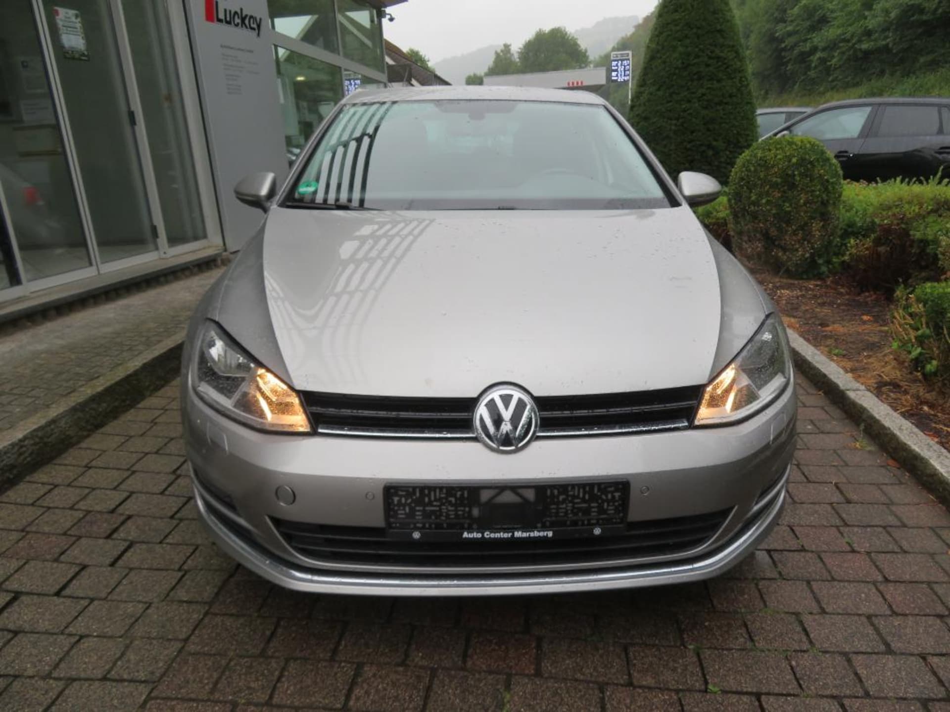 Volkswagen Golf LOUNGE