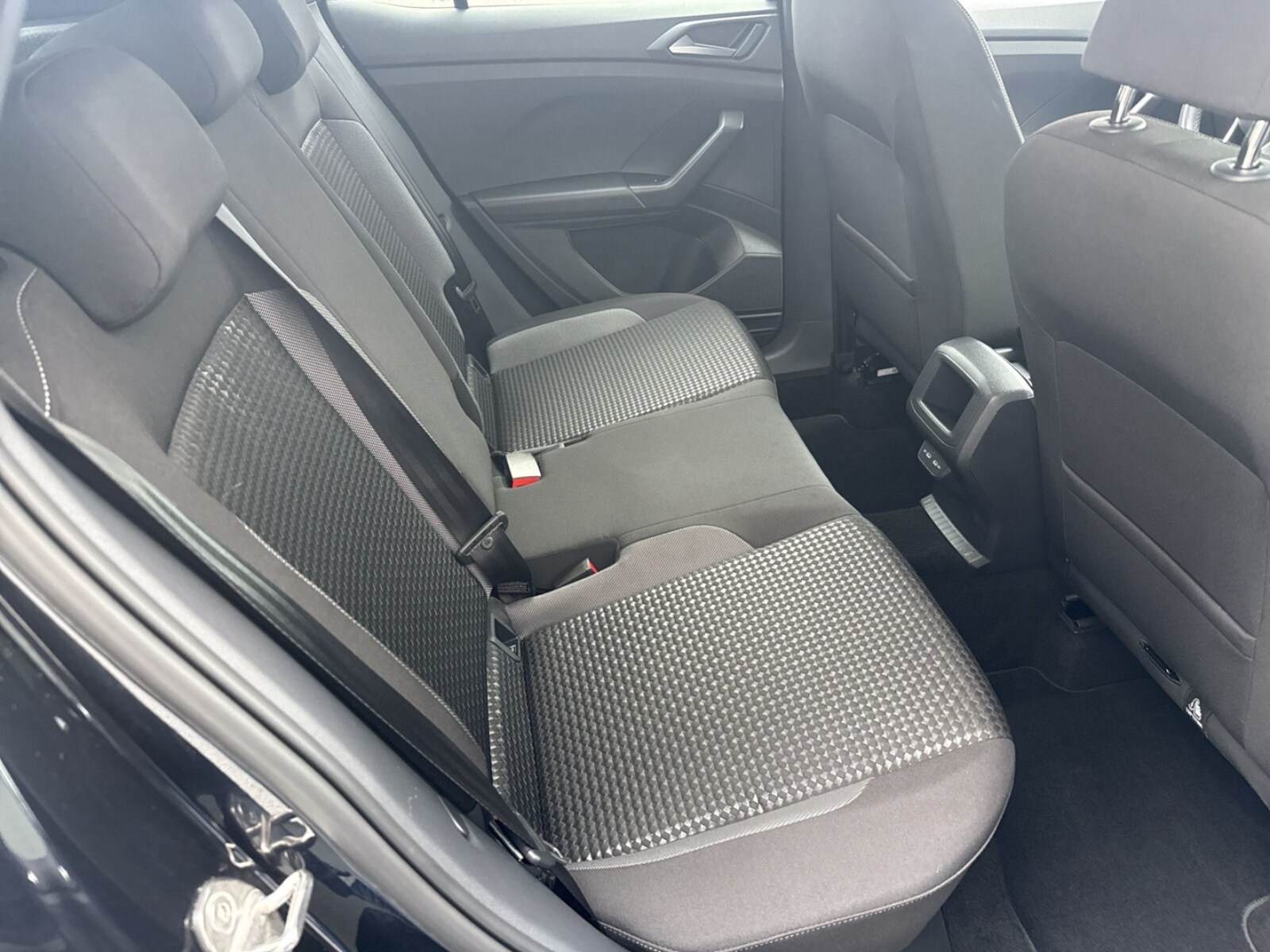 Volkswagen T-Cross – Bild 10